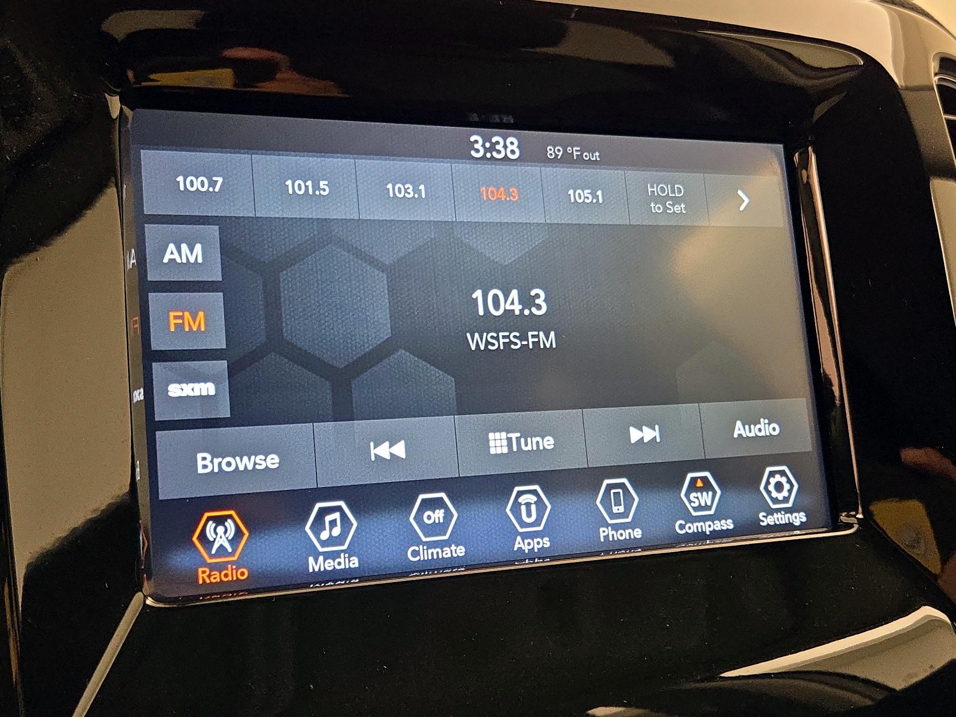 Thumbnail: 2021 Jeep Compass - 15