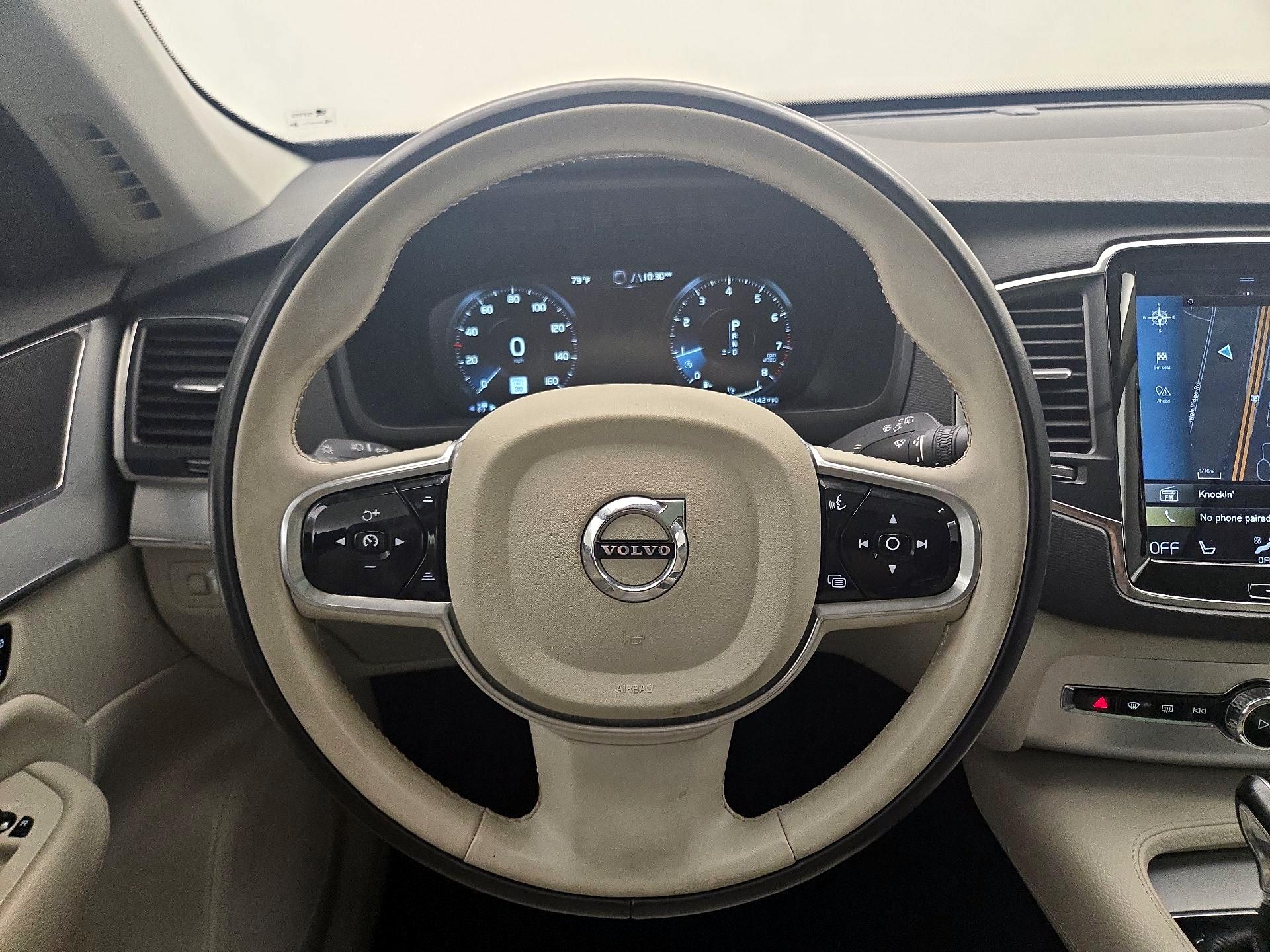 Thumbnail: 2018 Volvo XC90 - 10