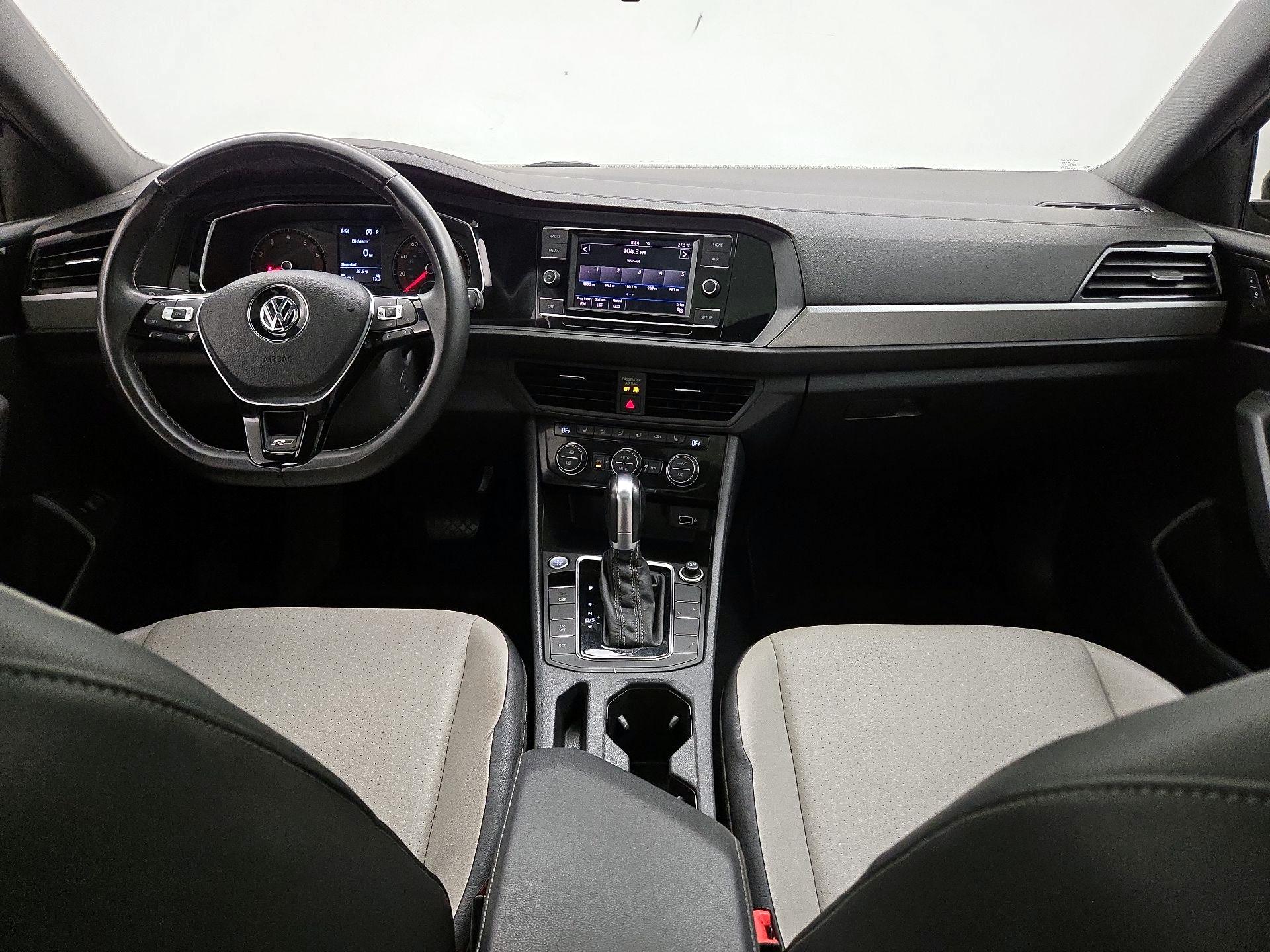 Thumbnail: 2019 Volkswagen Jetta - 9