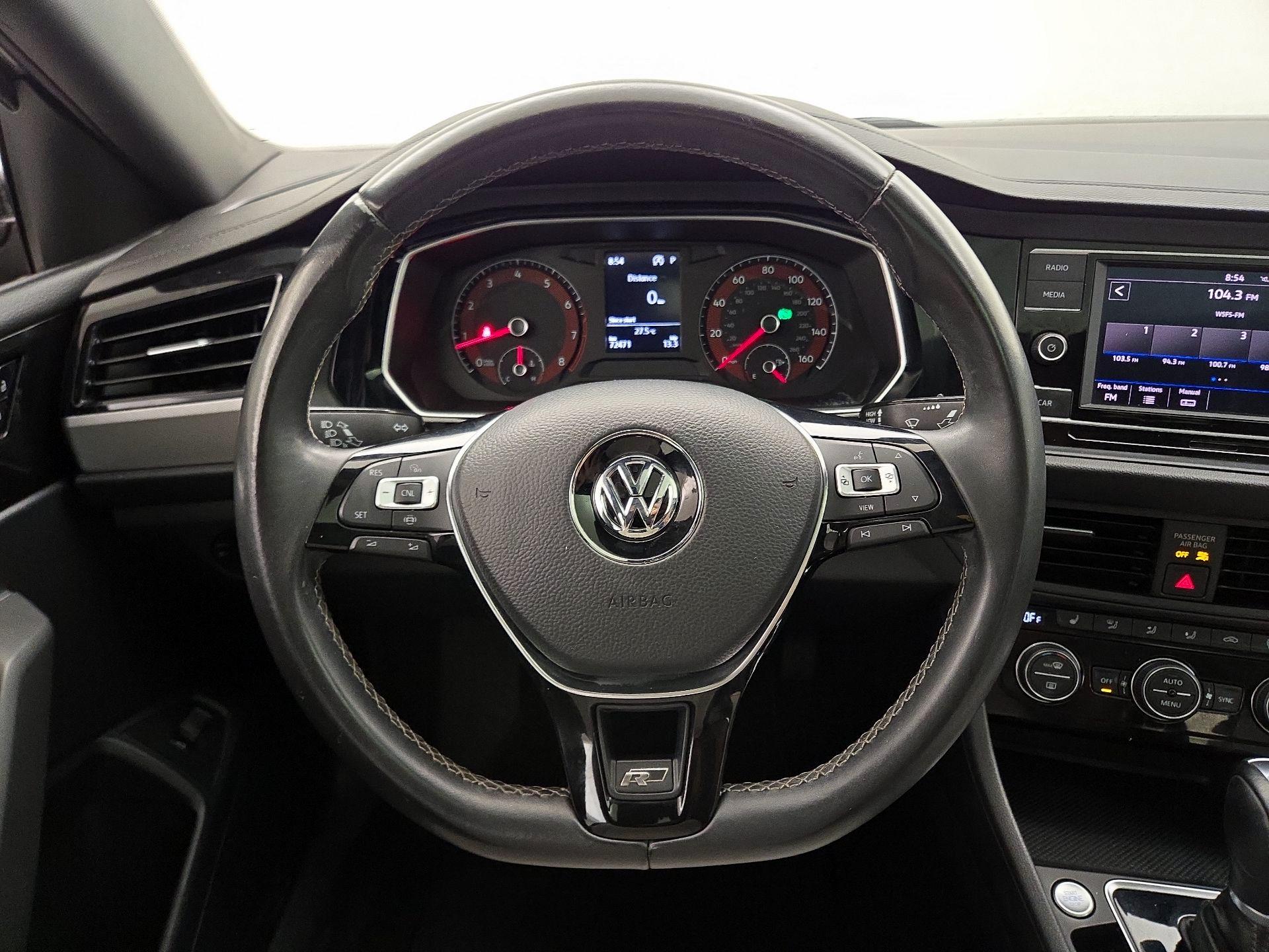 Thumbnail: 2019 Volkswagen Jetta - 10