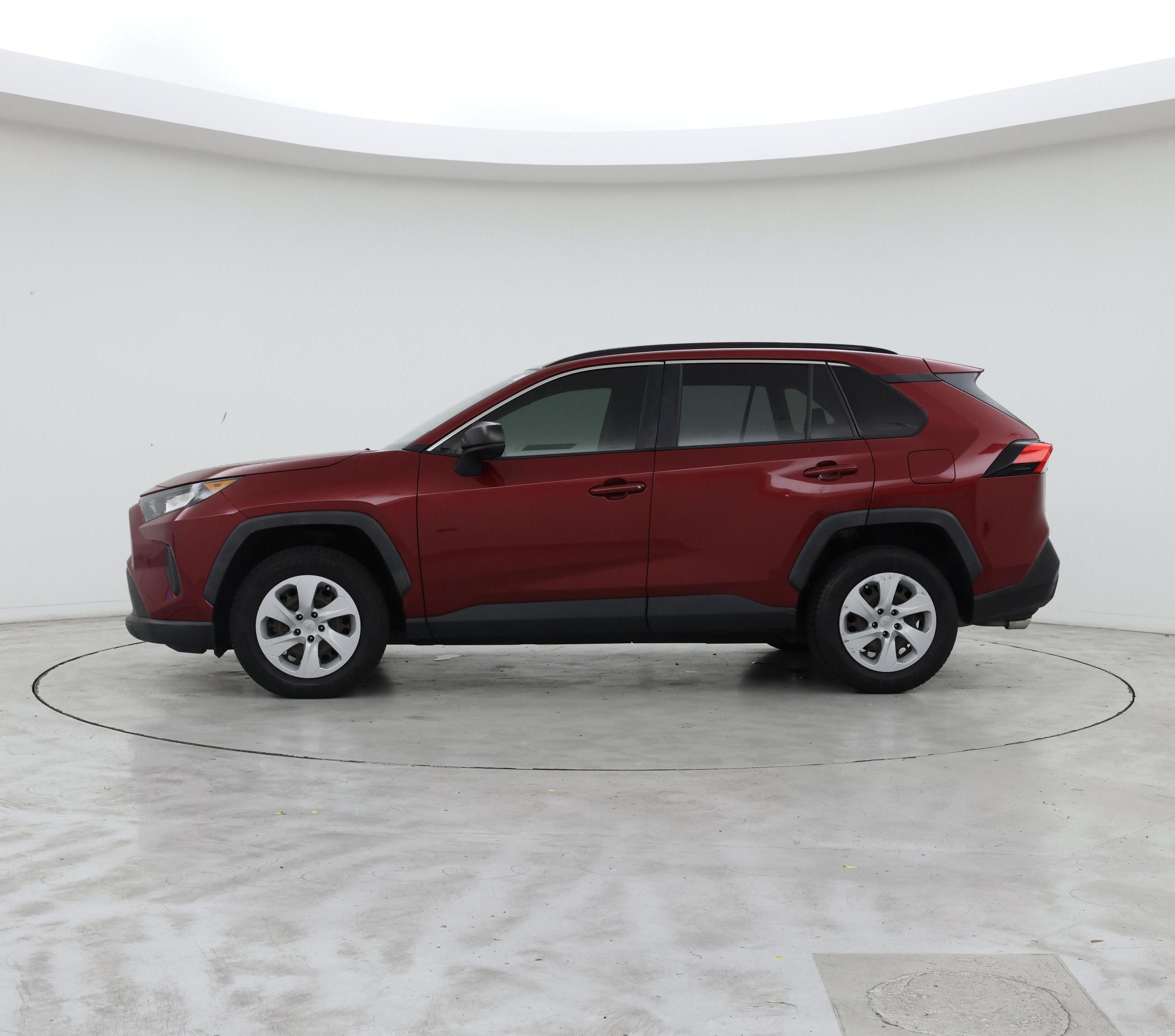 Thumbnail: 2021 Toyota RAV4 - 3
