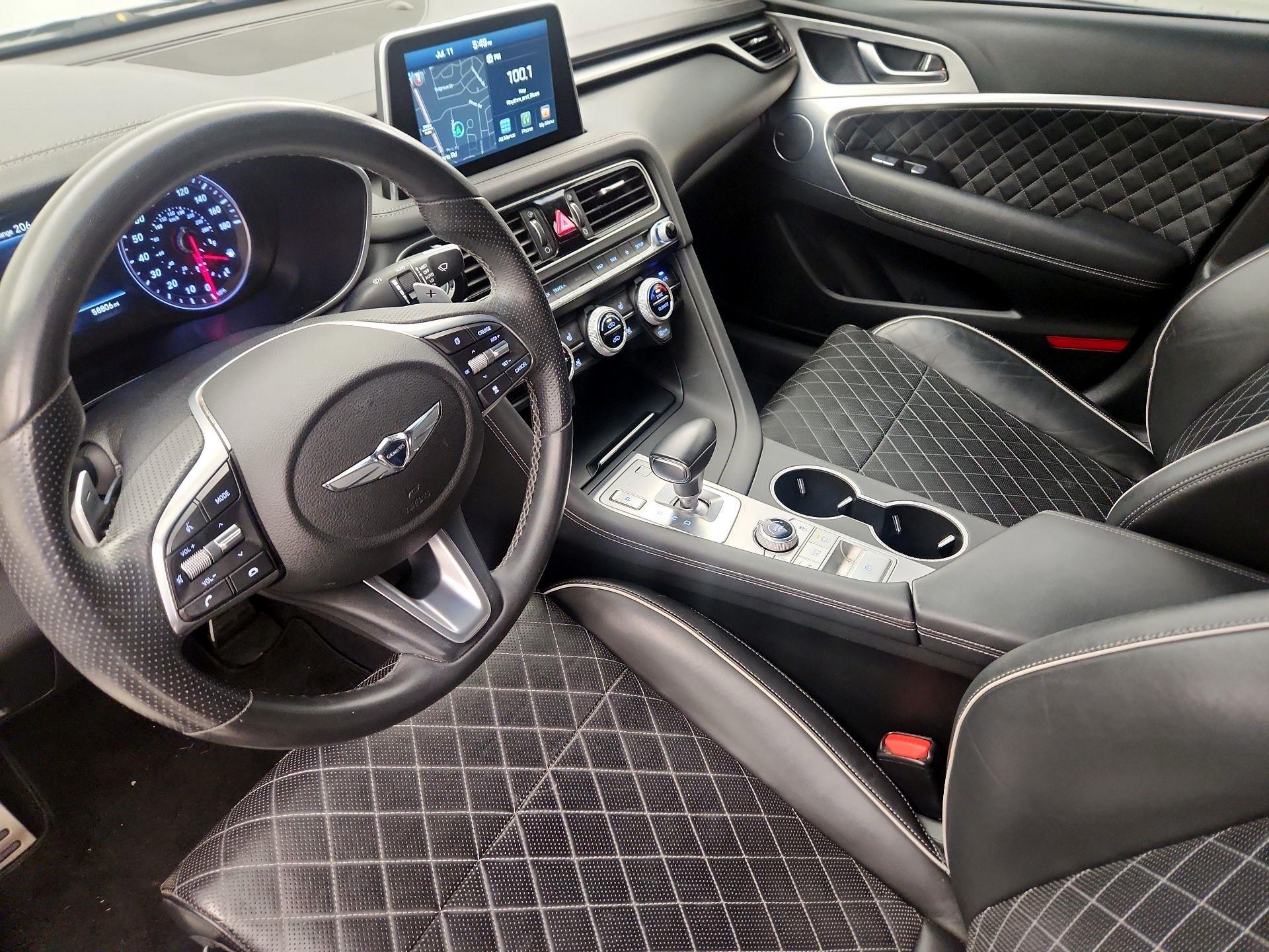 Thumbnail: 2019 Genesis G70 - 11