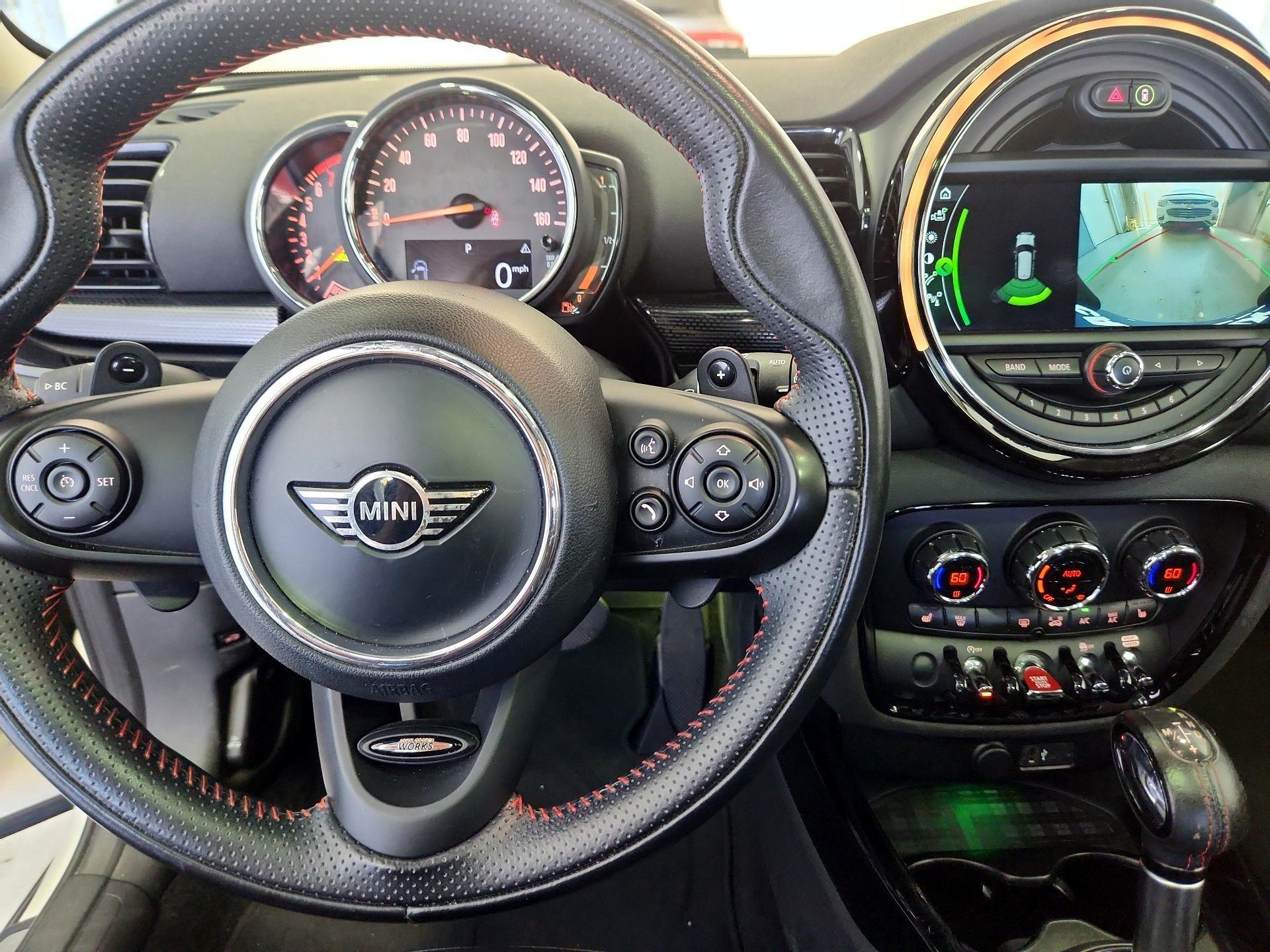 Thumbnail: 2019 MINI Cooper Clubman - 9