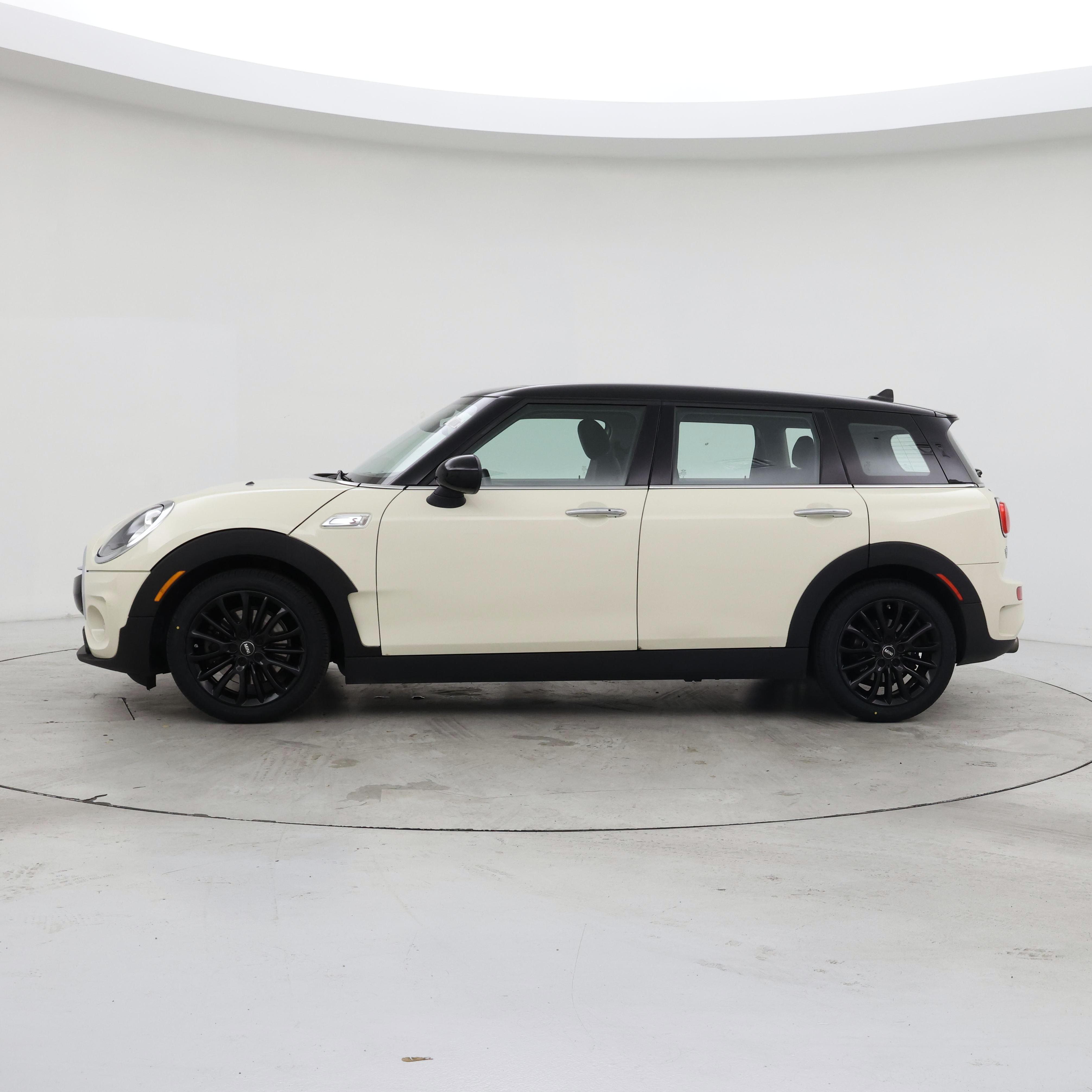 Thumbnail: 2019 MINI Cooper Clubman - 3