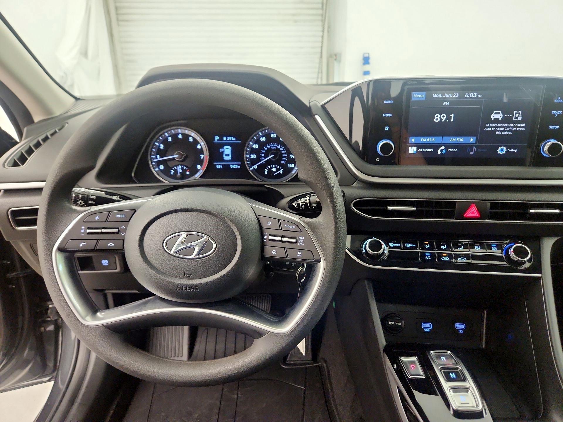 Thumbnail: 2023 Hyundai Sonata - 9