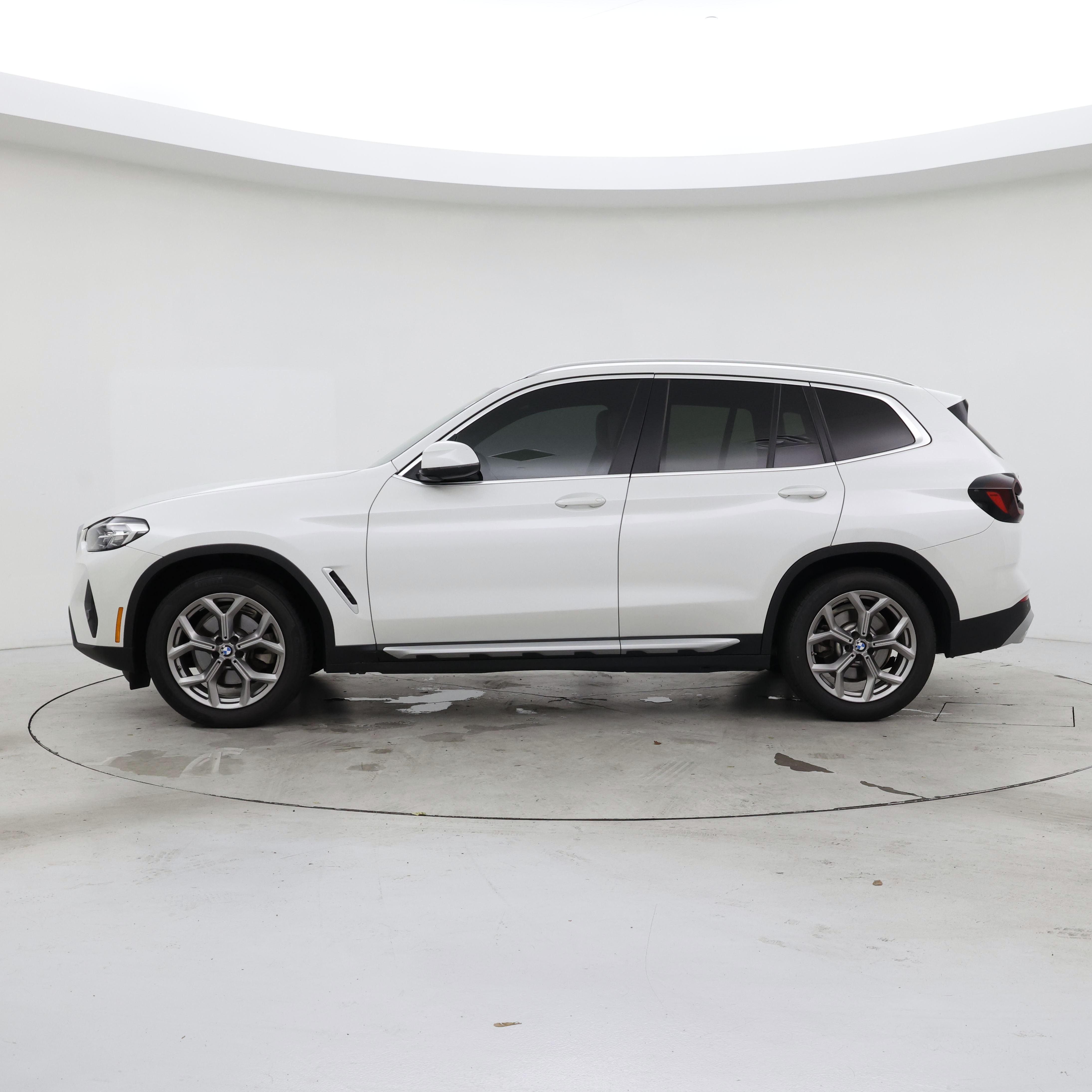 Thumbnail: 2022 BMW X3 - 3