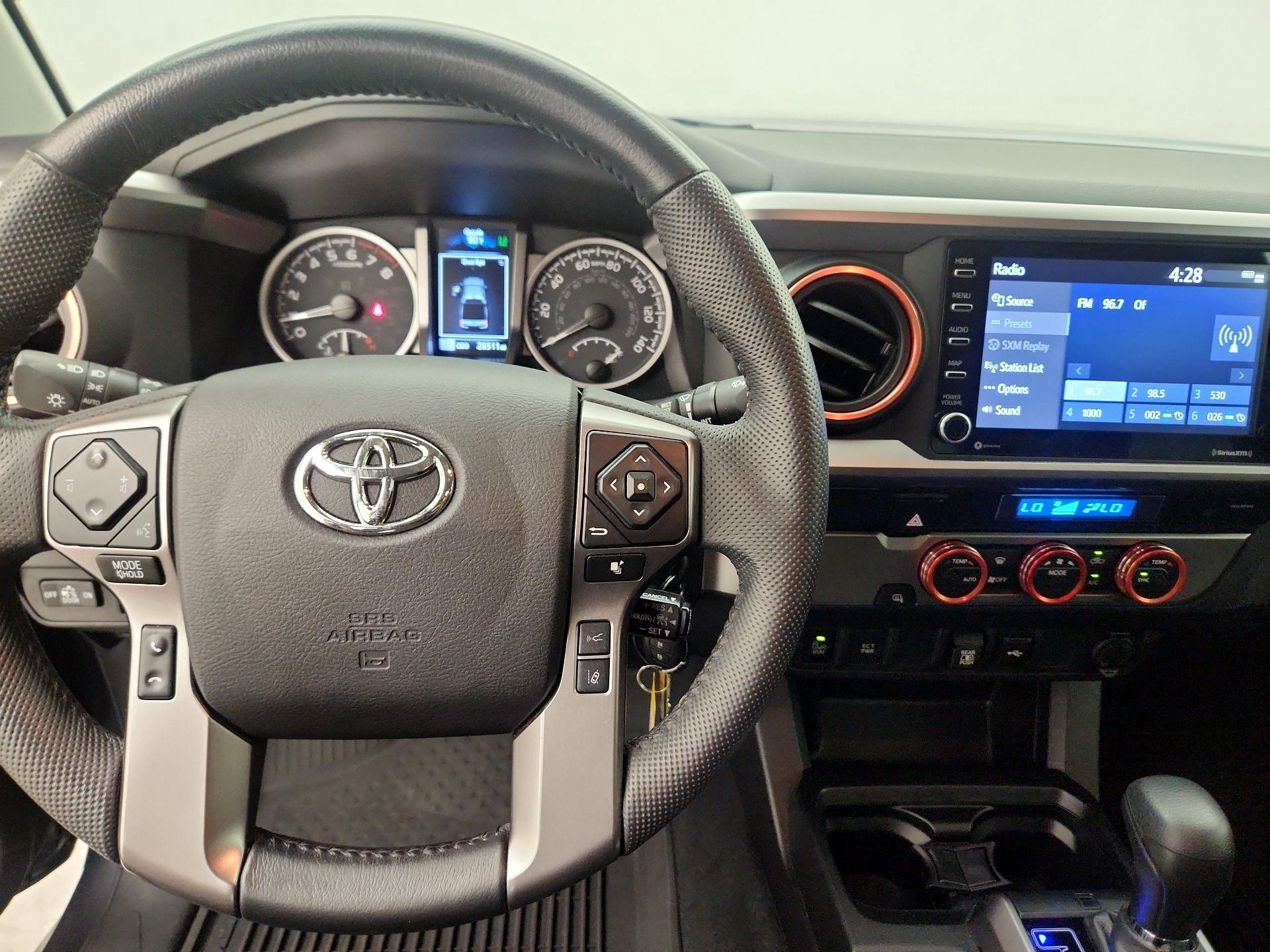 Thumbnail: 2022 Toyota Tacoma - 9