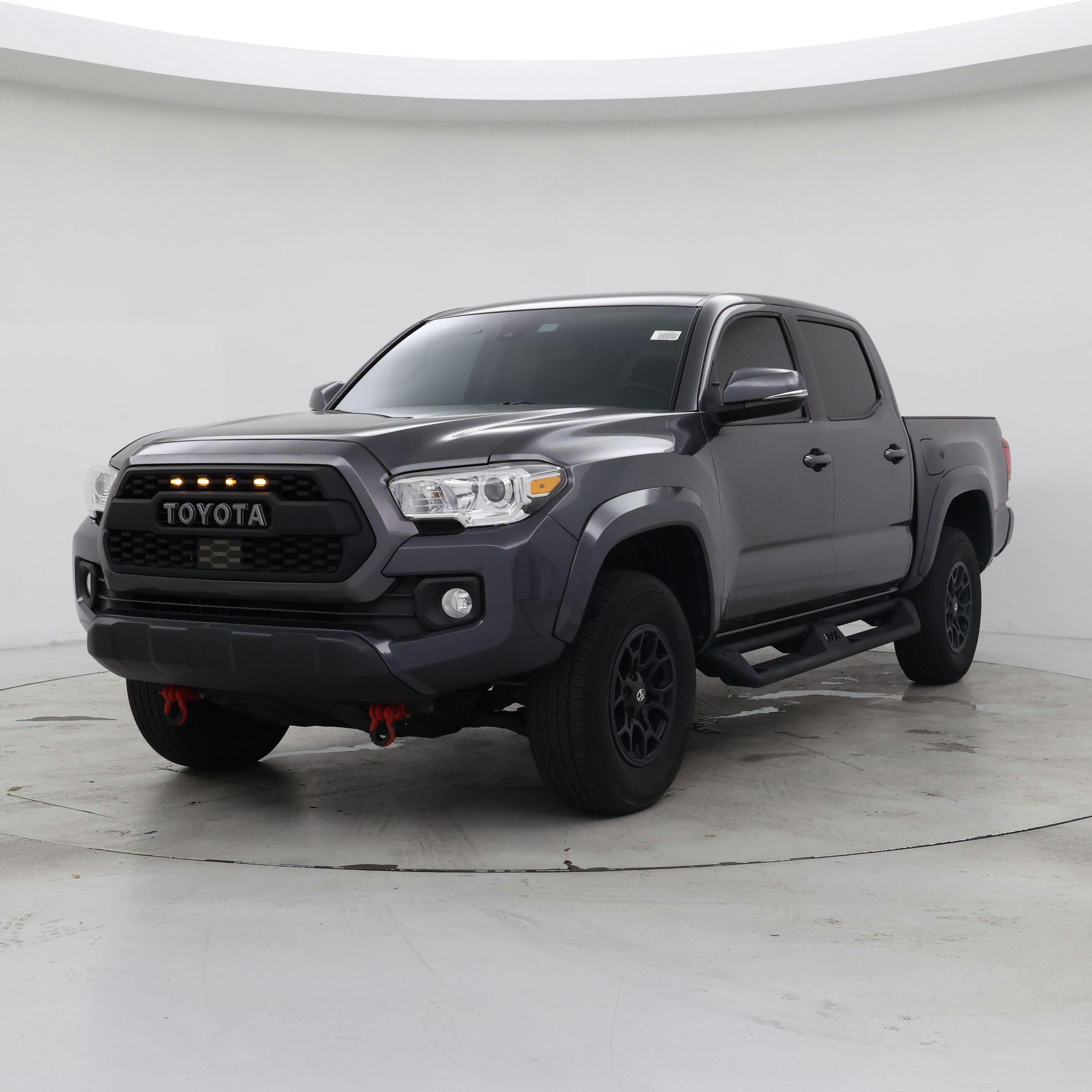 Thumbnail: 2022 Toyota Tacoma - 4