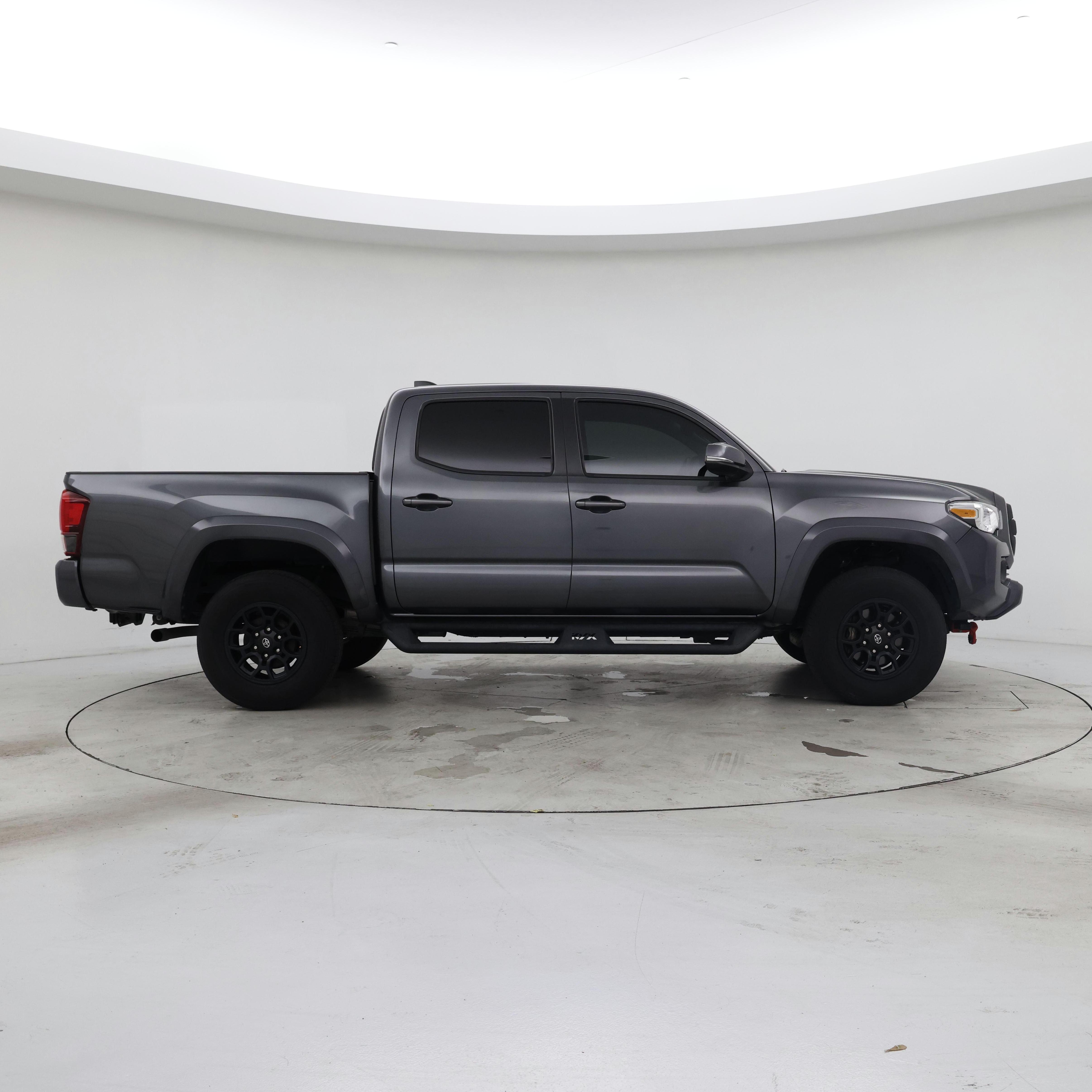 Thumbnail: 2022 Toyota Tacoma - 7