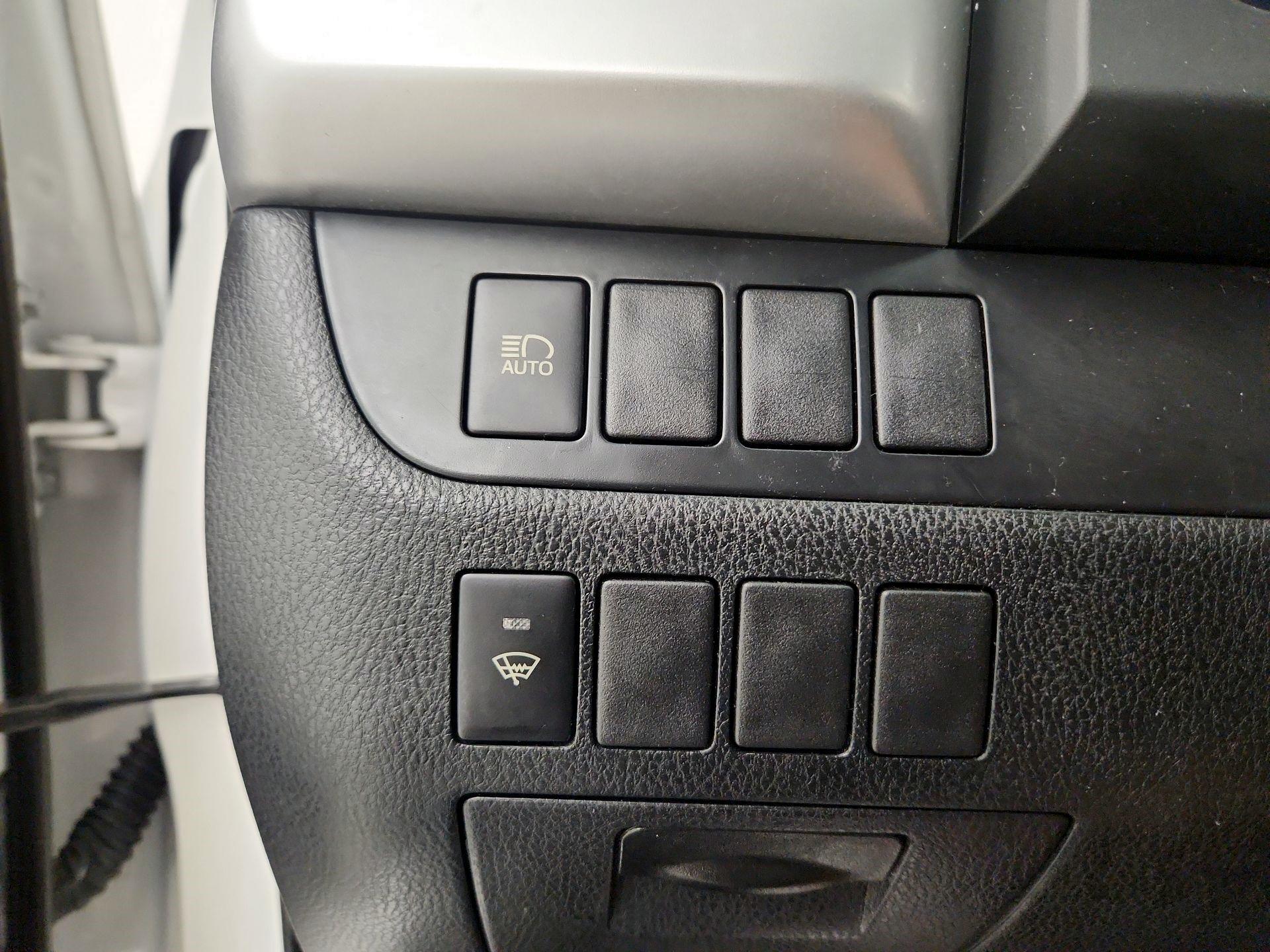 Thumbnail: 2019 Toyota Highlander - 13