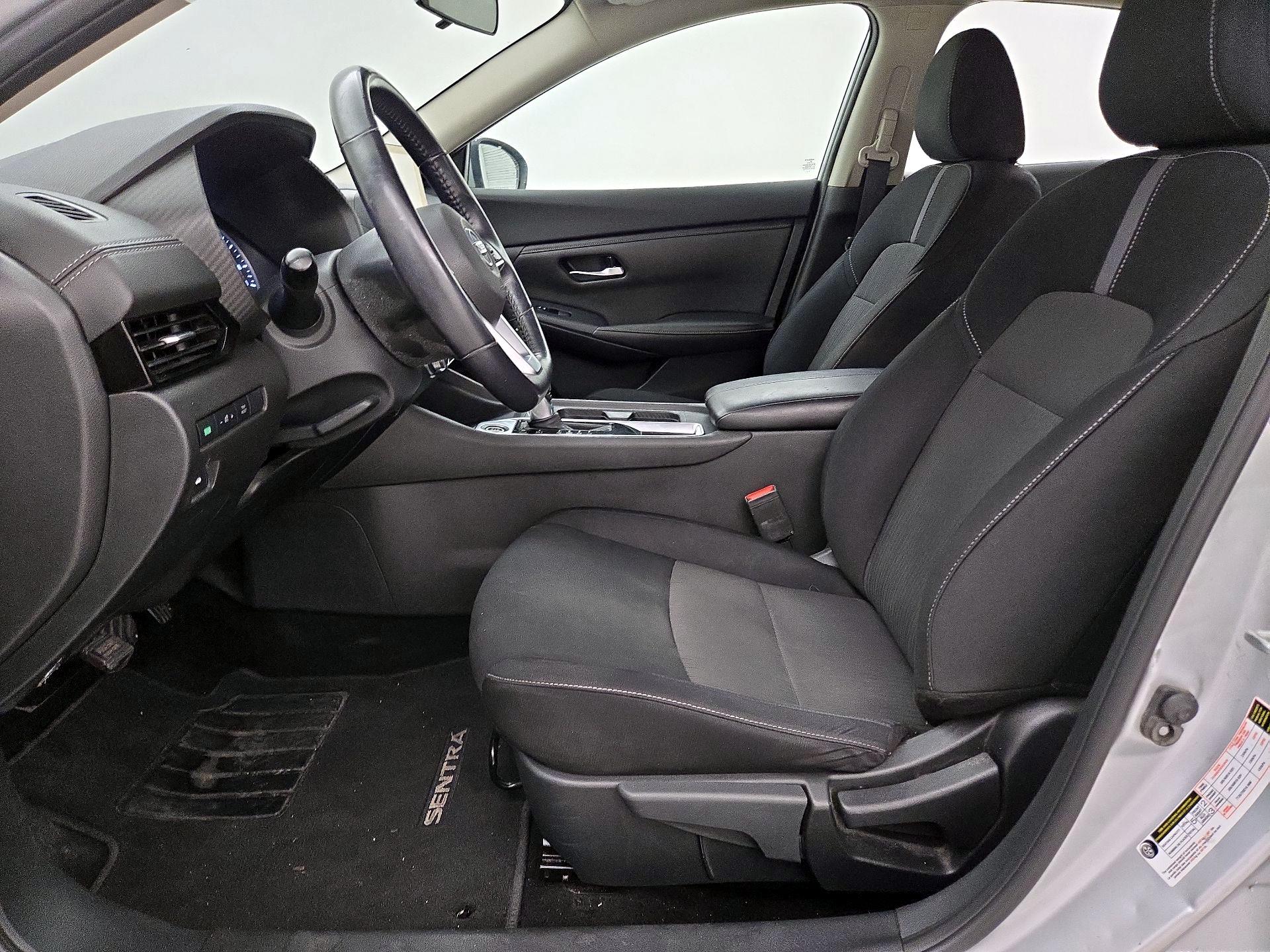 Thumbnail: 2021 Nissan Sentra - 11