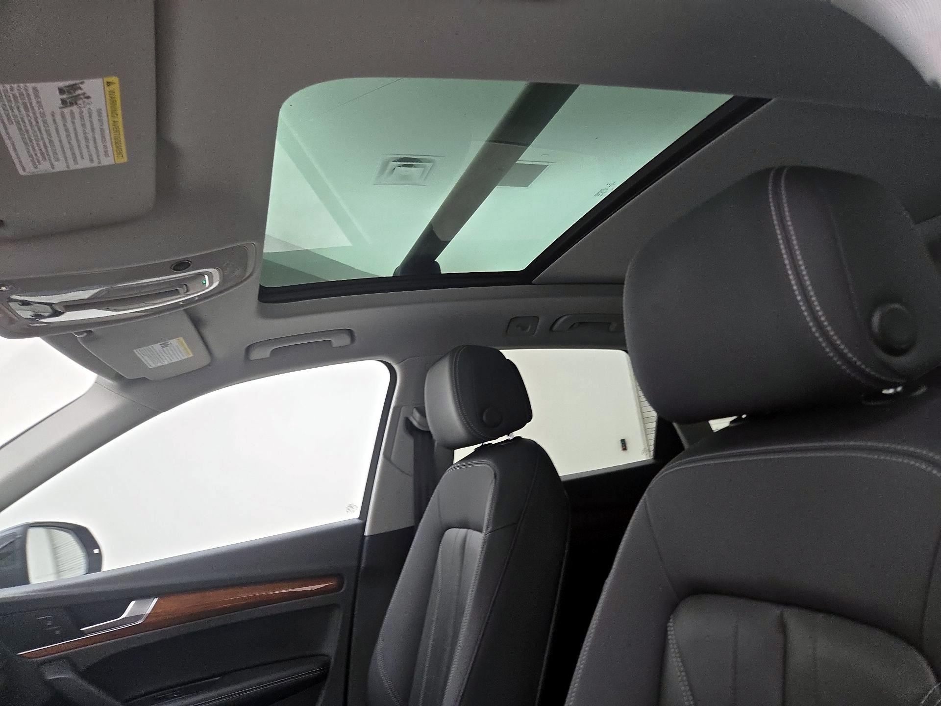 Thumbnail: 2021 Audi Q5 - 19
