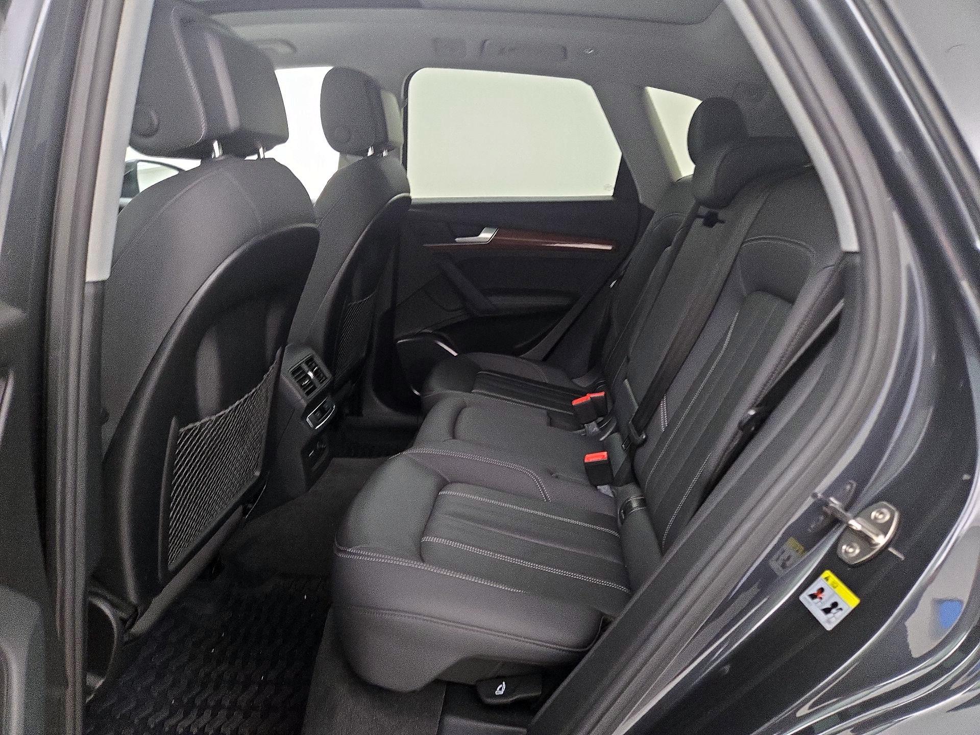 Thumbnail: 2021 Audi Q5 - 20