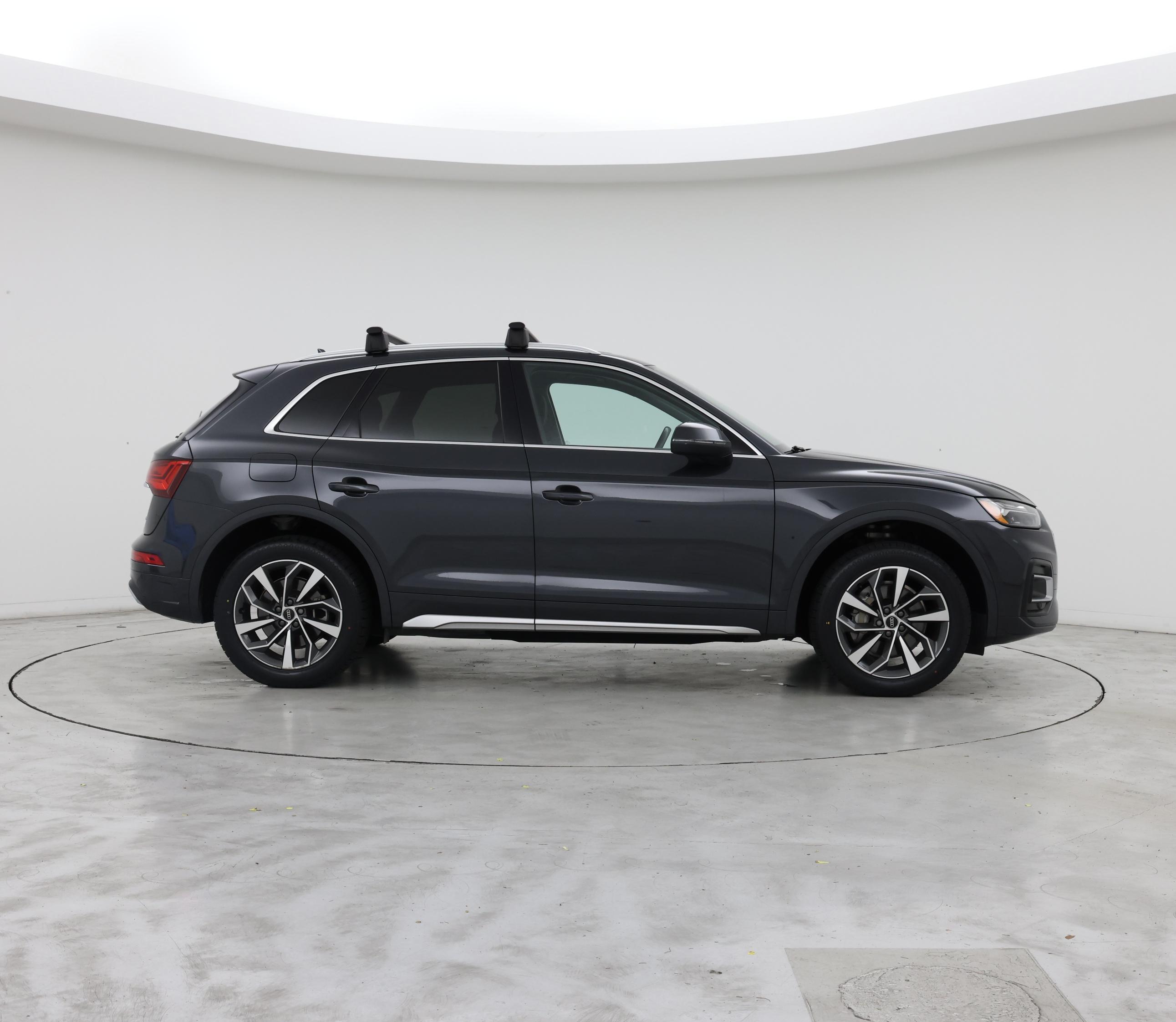 Thumbnail: 2021 Audi Q5 - 7