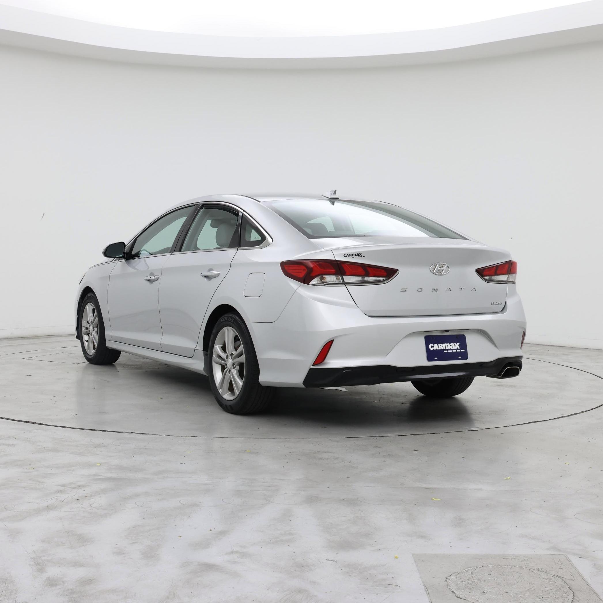 Thumbnail: 2019 Hyundai Sonata - 2