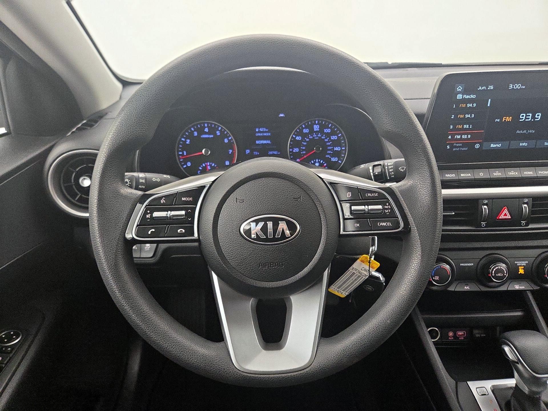 Thumbnail: 2021 Kia Forte - 10