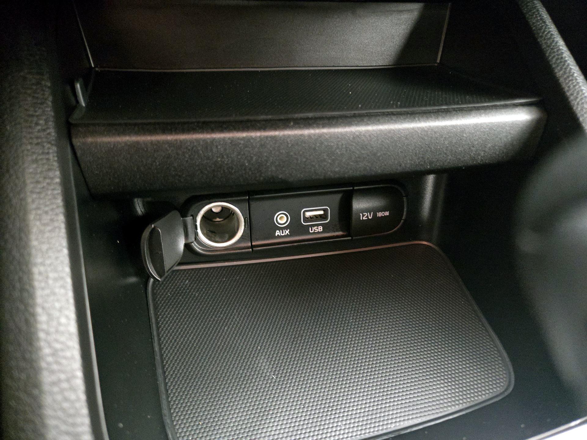 Thumbnail: 2021 Kia Forte - 18