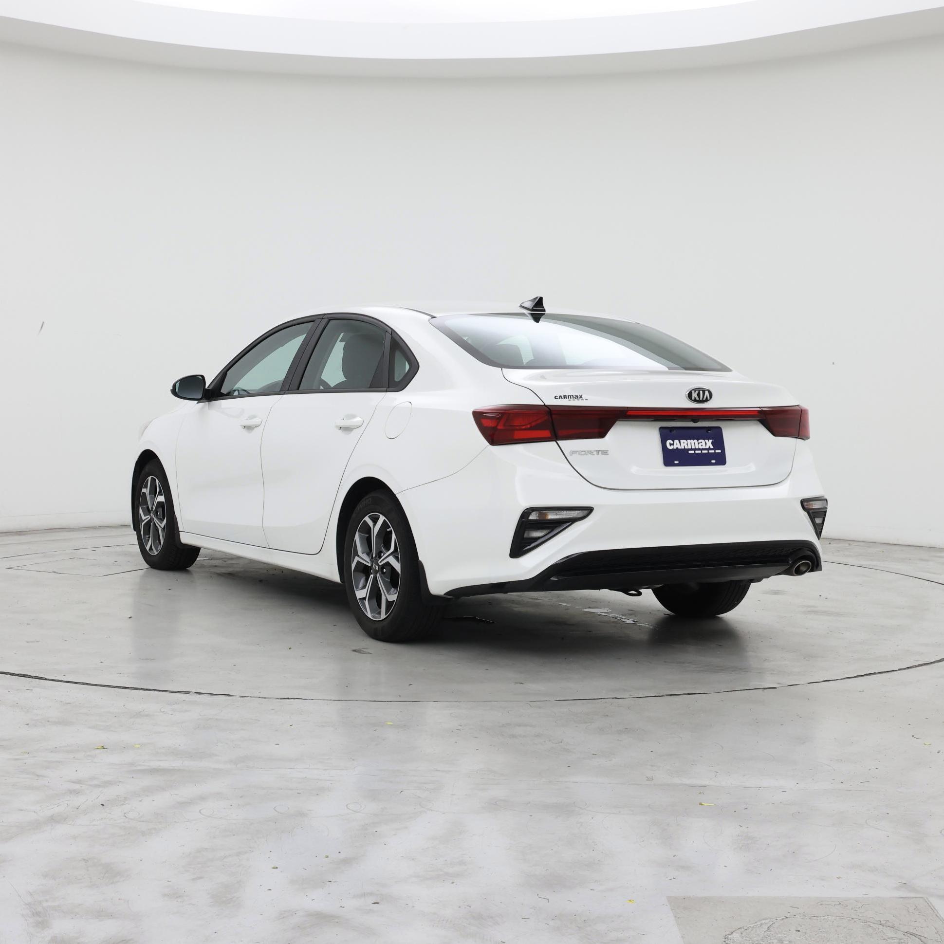Thumbnail: 2021 Kia Forte - 2
