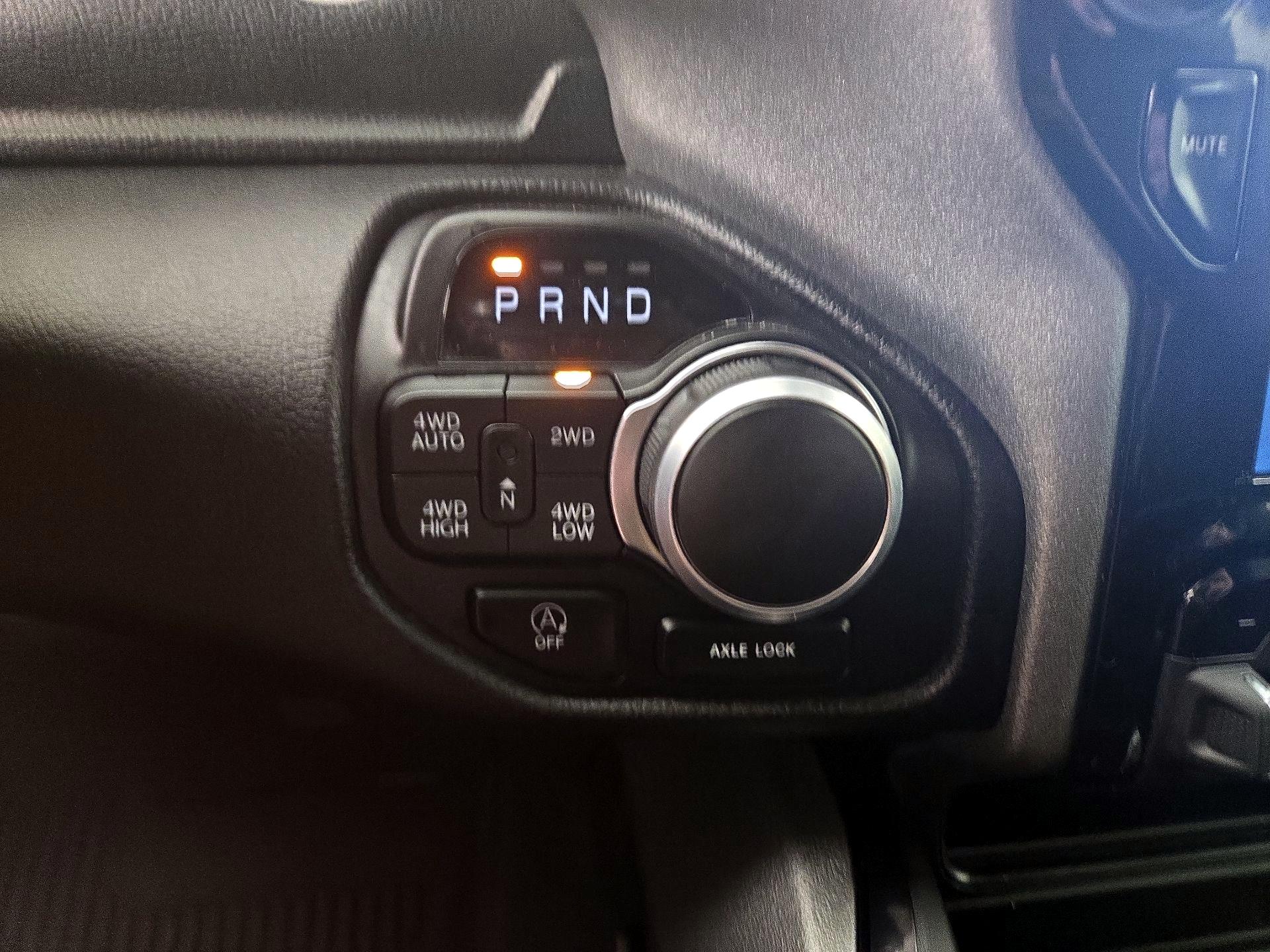 Thumbnail: 2024 RAM 1500 - 18