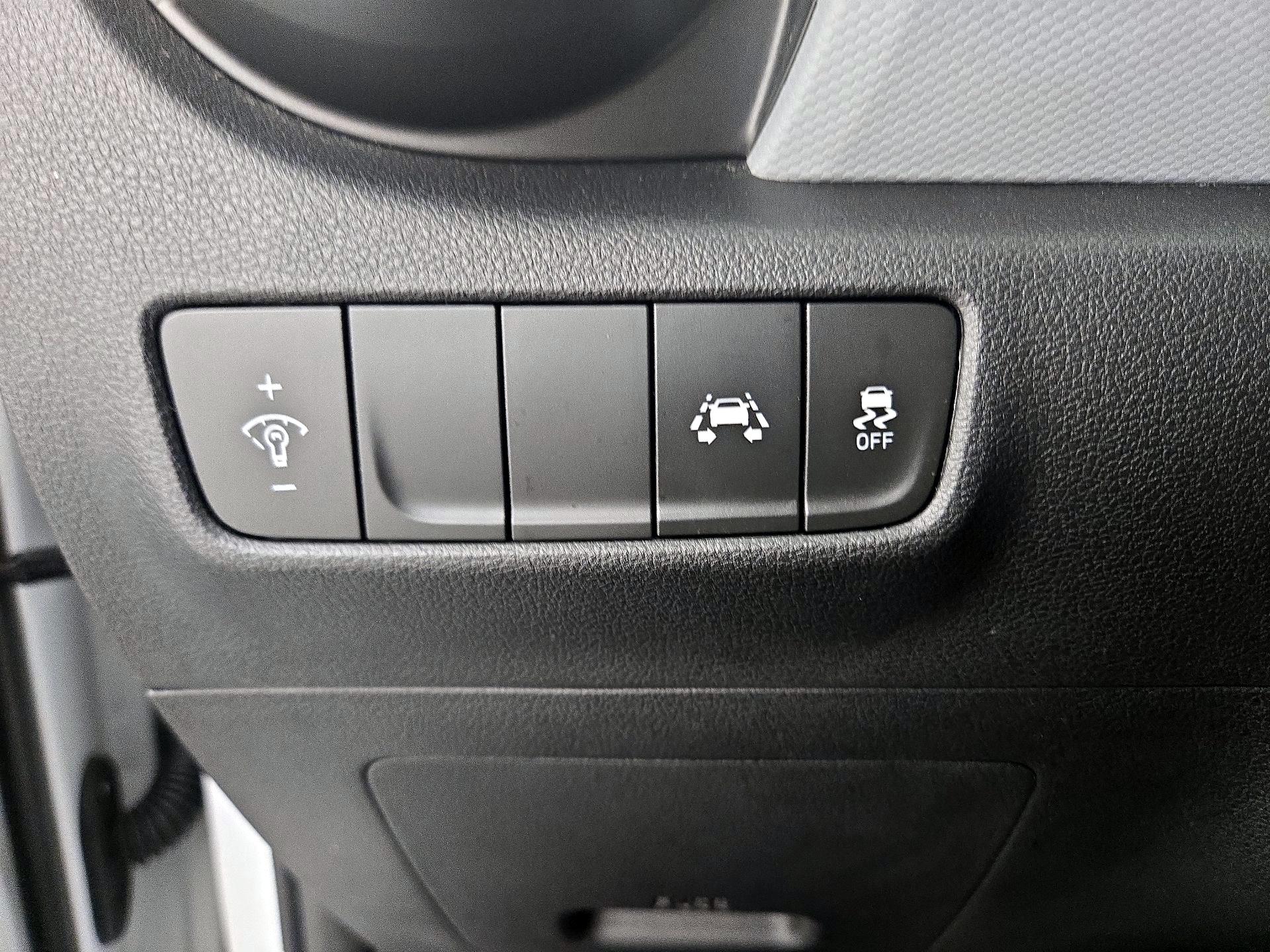 Thumbnail: 2019 Hyundai Kona - 13