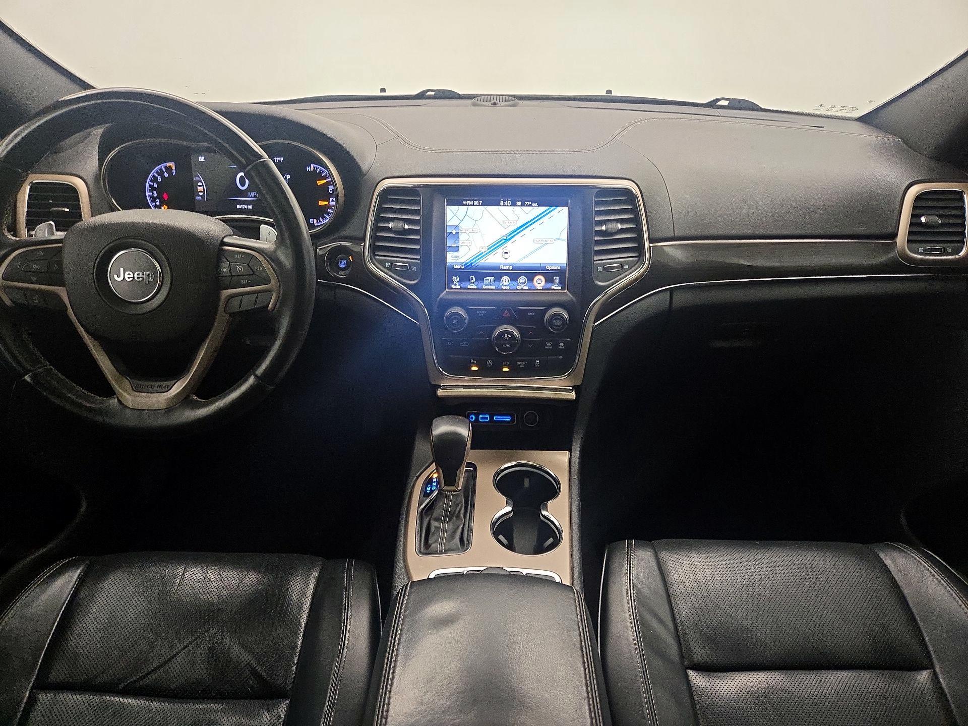 Thumbnail: 2016 Jeep Grand Cherokee - 9