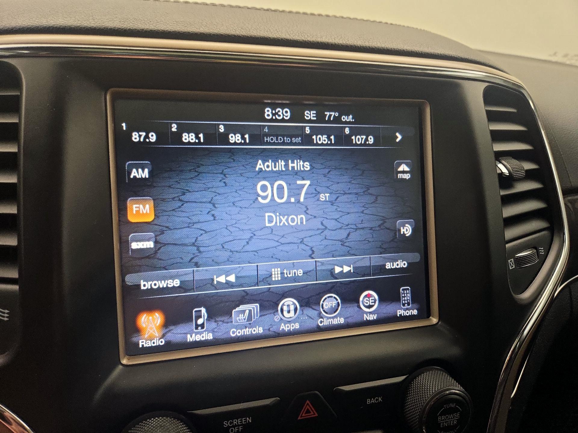 Thumbnail: 2016 Jeep Grand Cherokee - 16