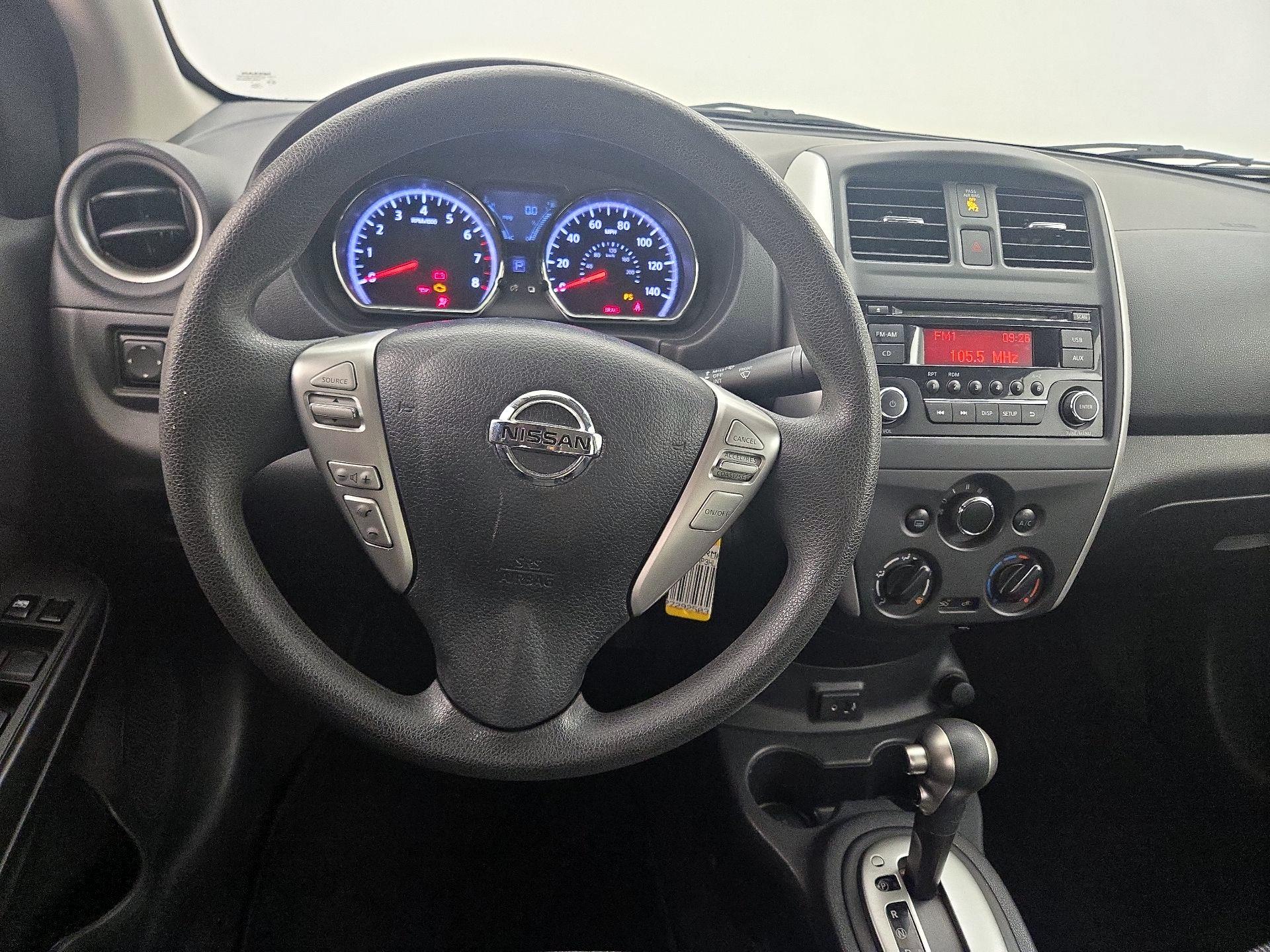 Thumbnail: 2017 Nissan Versa - 10