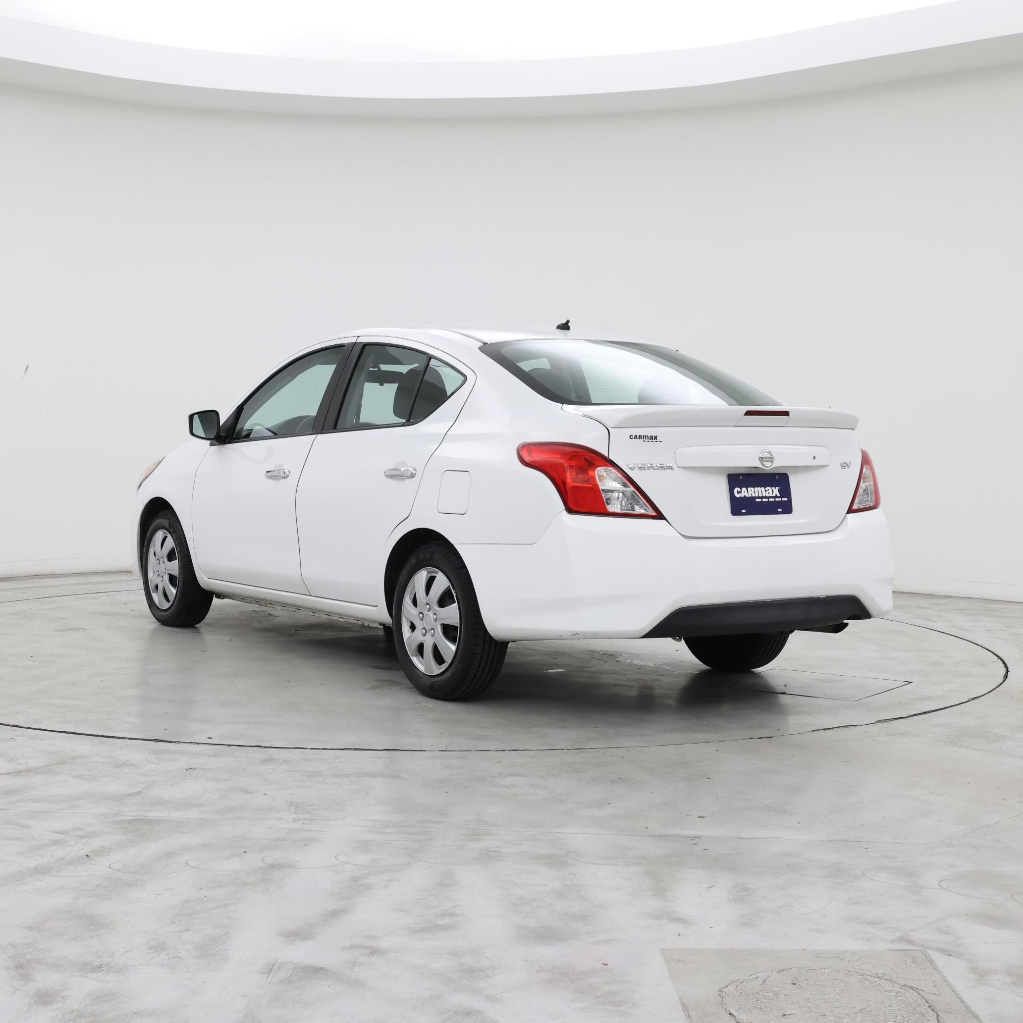 Thumbnail: 2017 Nissan Versa - 2