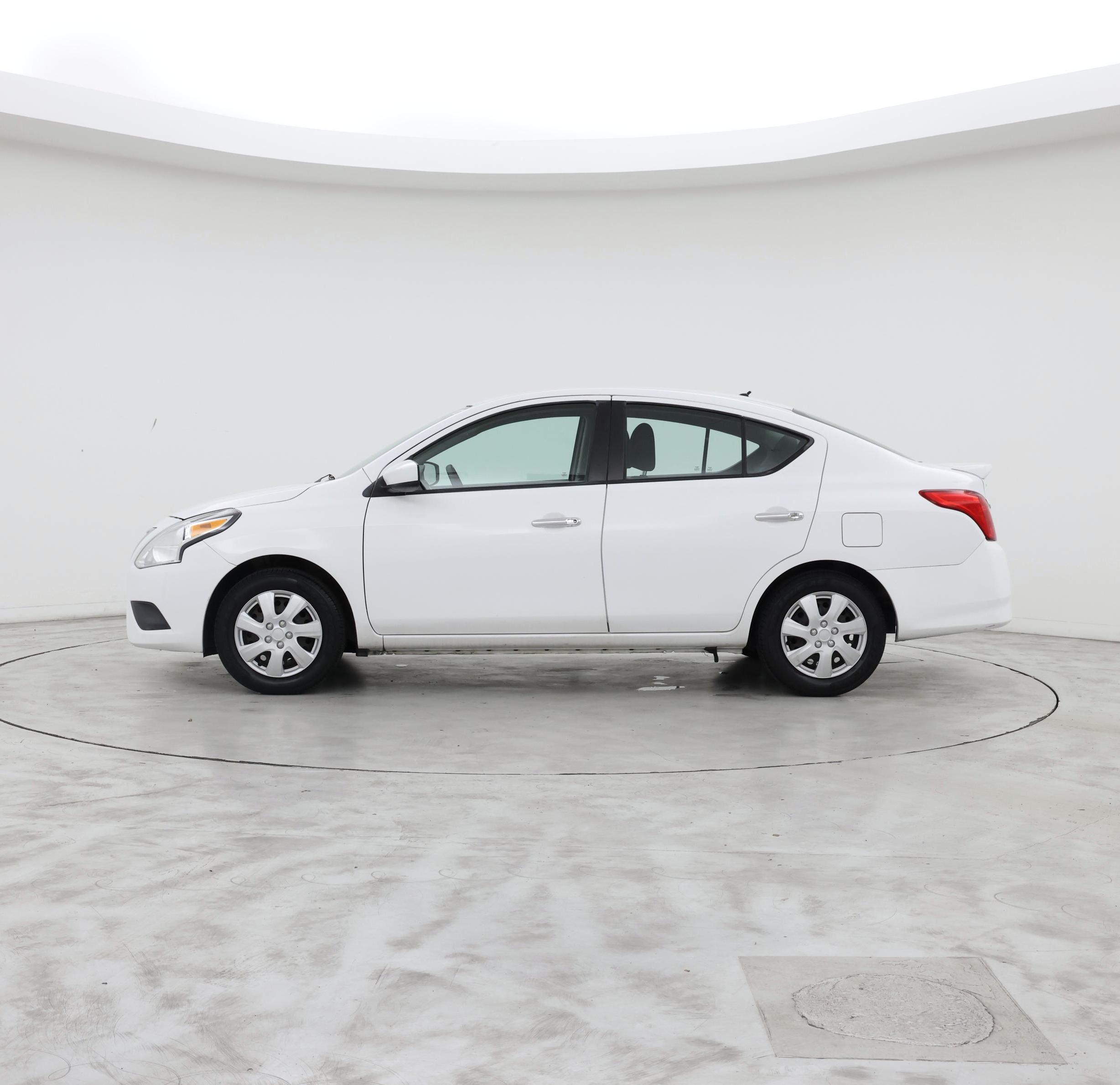Thumbnail: 2017 Nissan Versa - 3