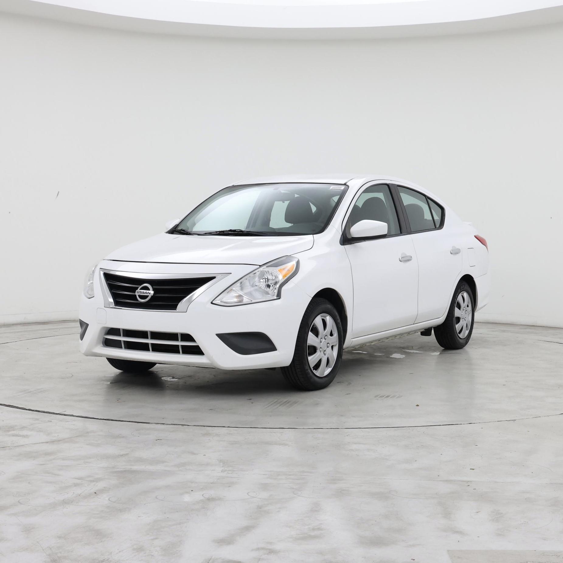 Thumbnail: 2017 Nissan Versa - 4