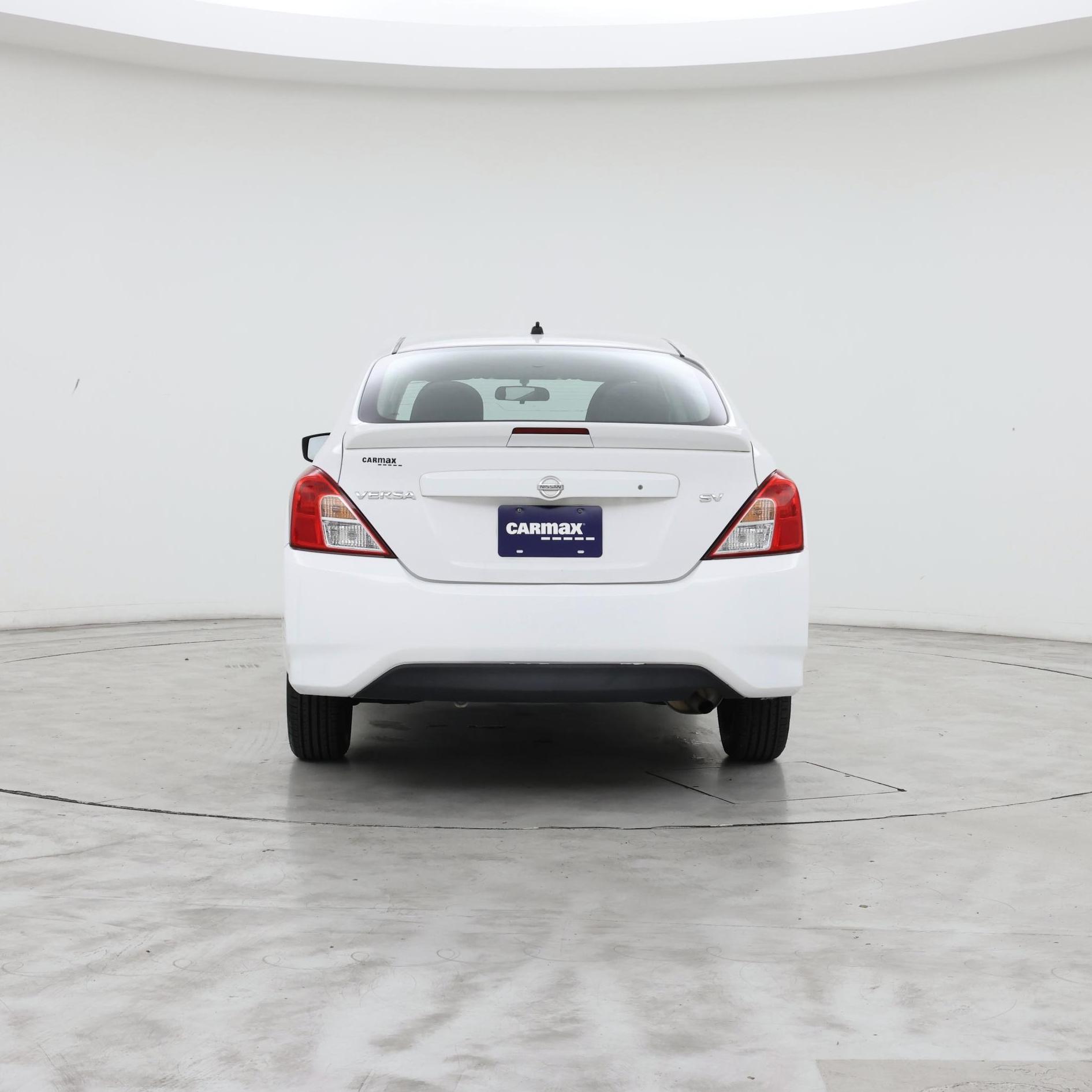 Thumbnail: 2017 Nissan Versa - 6
