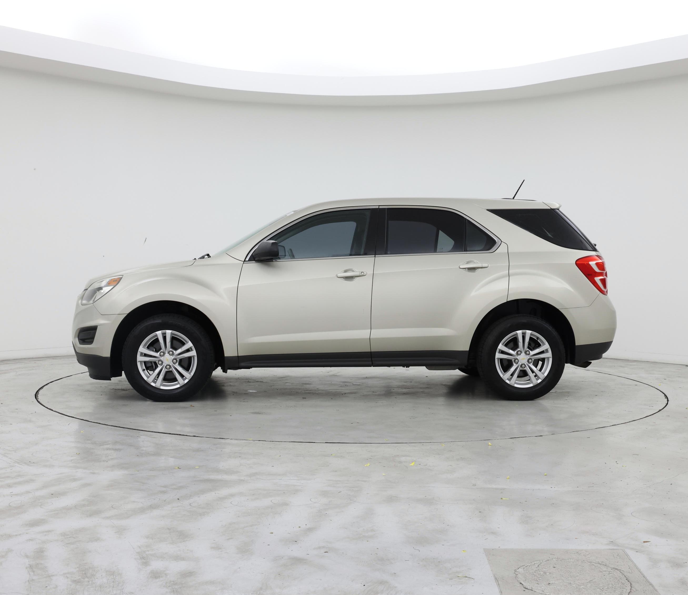 Thumbnail: 2016 Chevrolet Equinox - 3