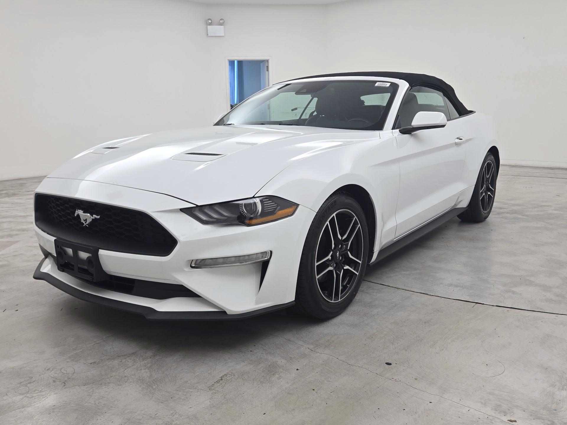 Thumbnail: 2022 Ford Mustang - 3