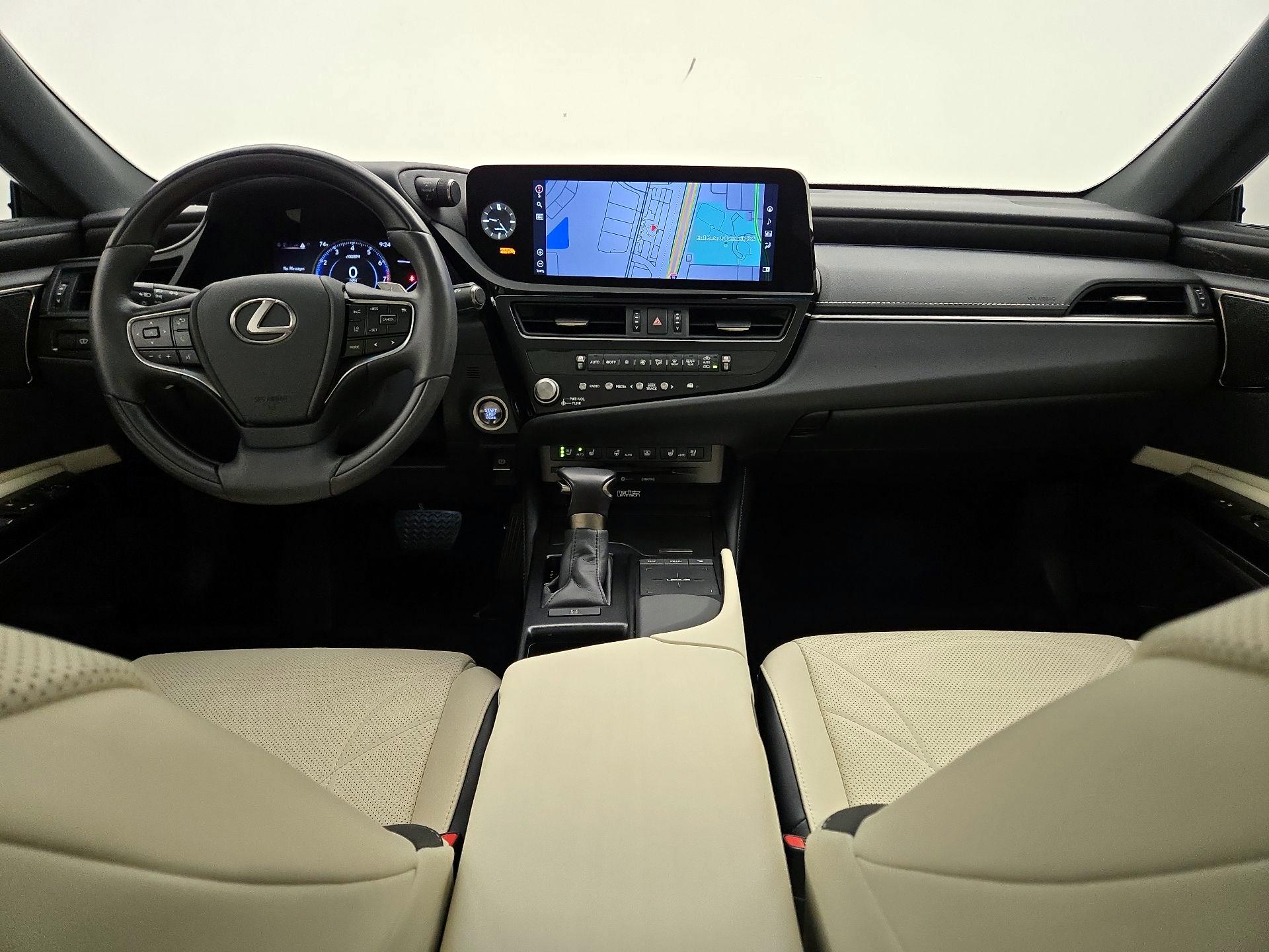 Thumbnail: 2022 Lexus ES - 9