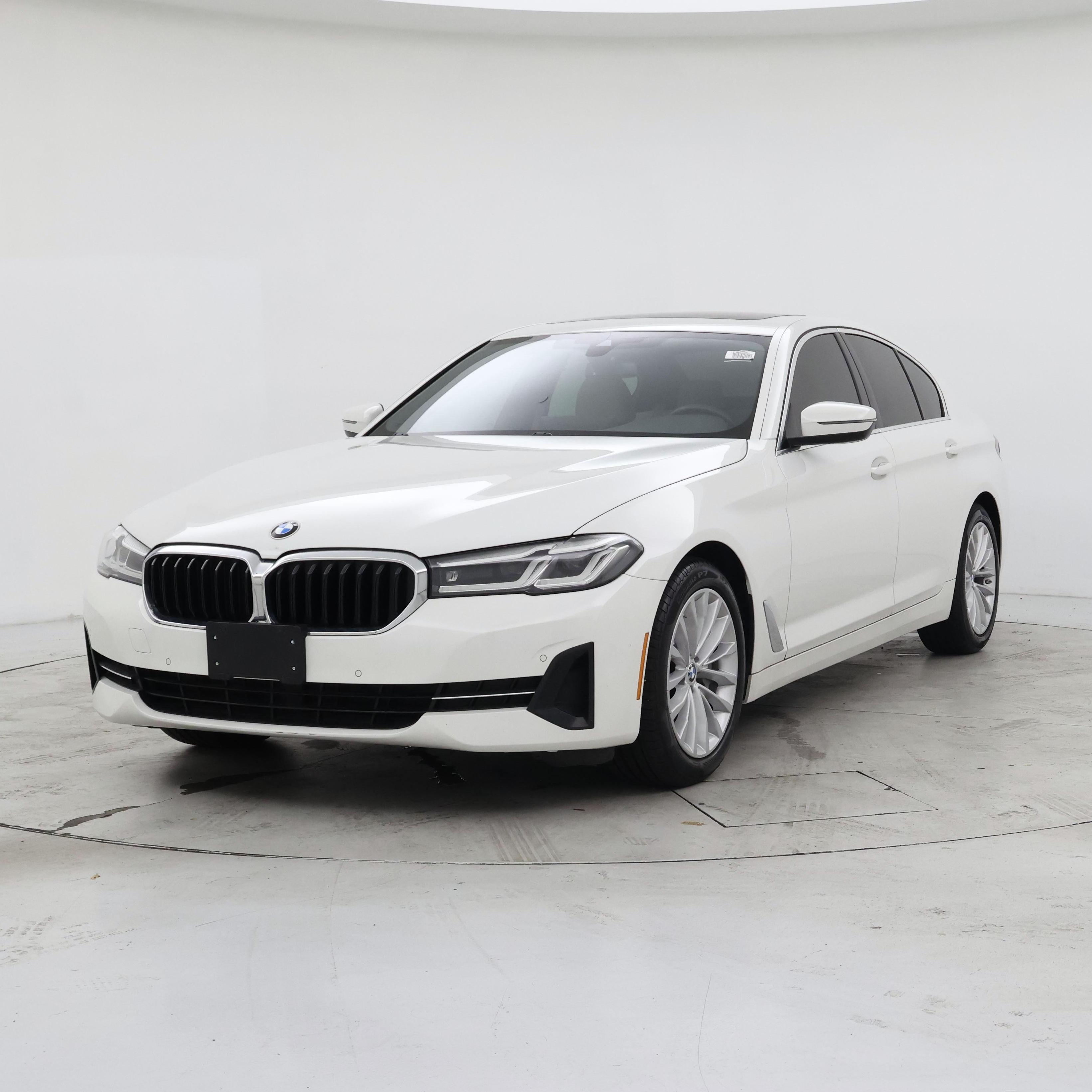 Thumbnail: 2022 BMW 5 Series - 4