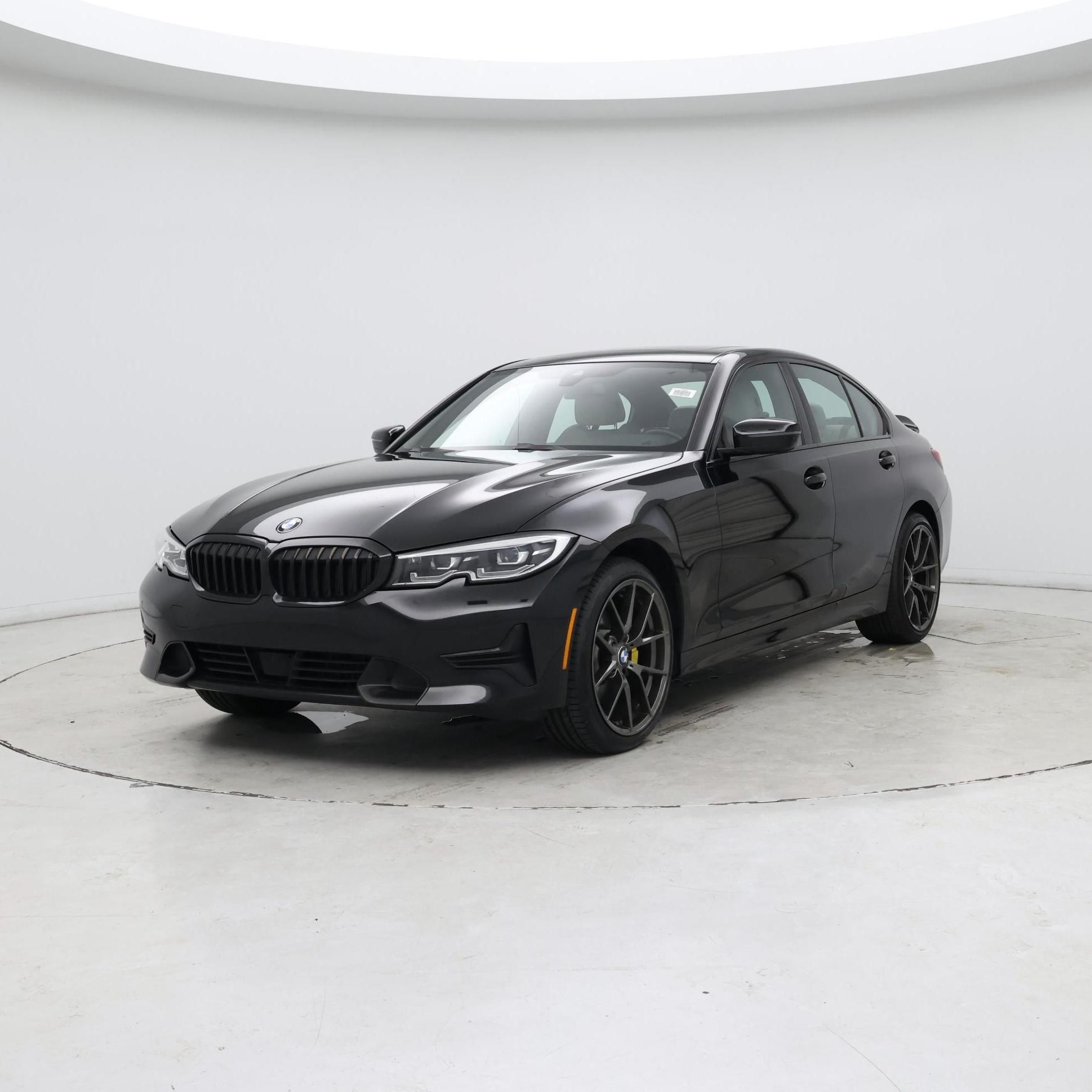 Thumbnail: 2021 BMW 3 Series - 4