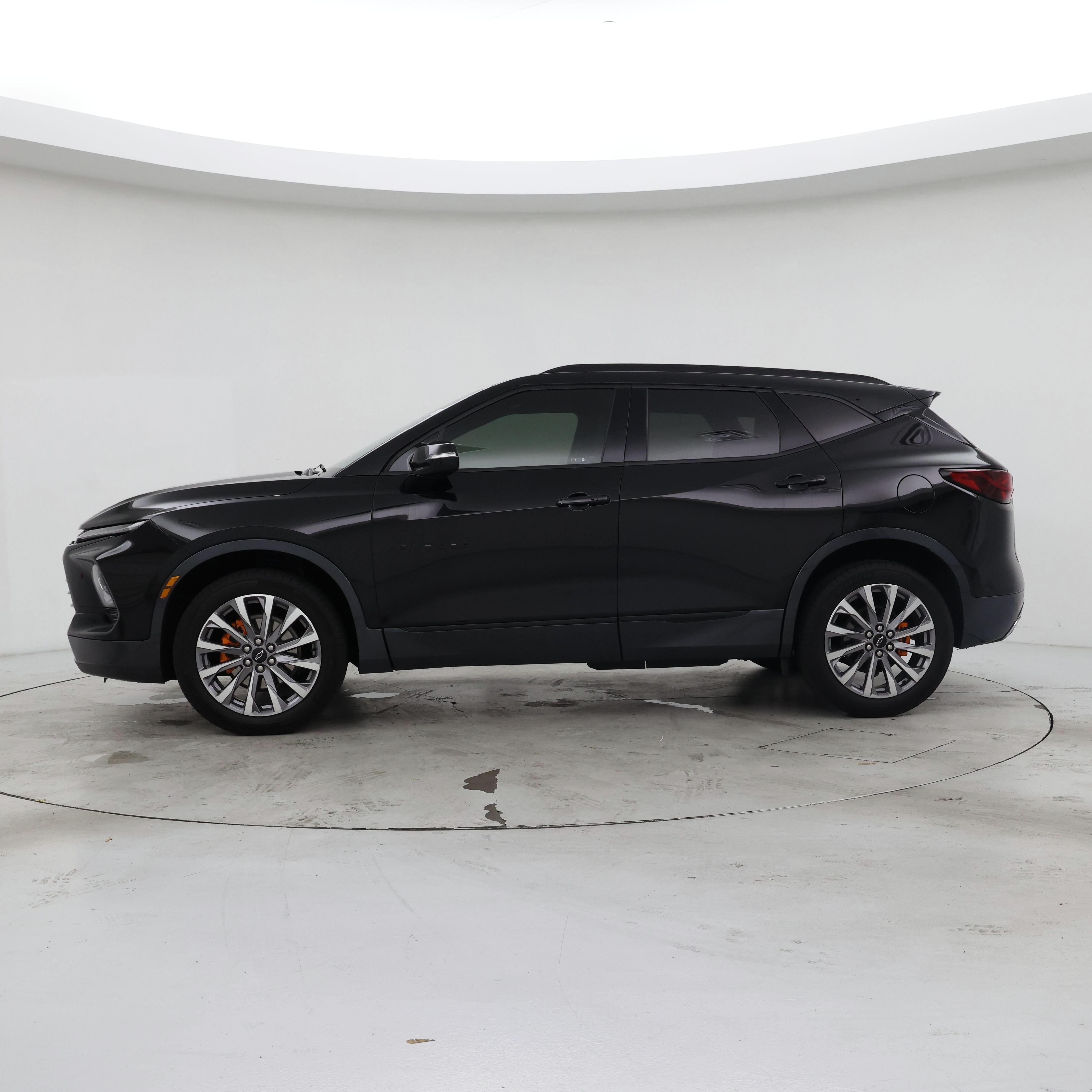 Thumbnail: 2023 Chevrolet Blazer - 3