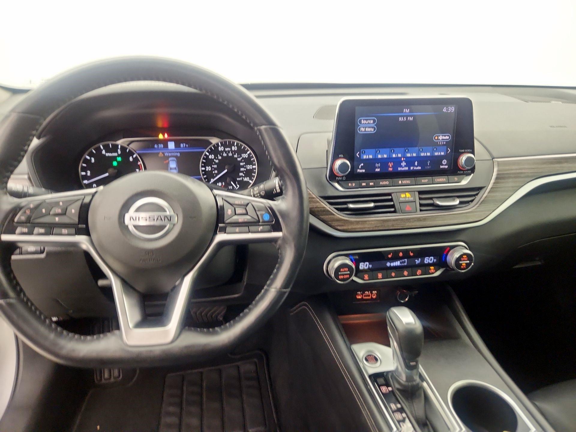 Thumbnail: 2019 Nissan Altima - 9