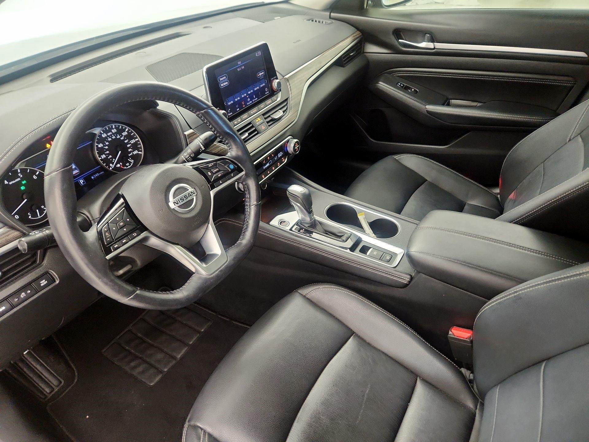 Thumbnail: 2019 Nissan Altima - 11