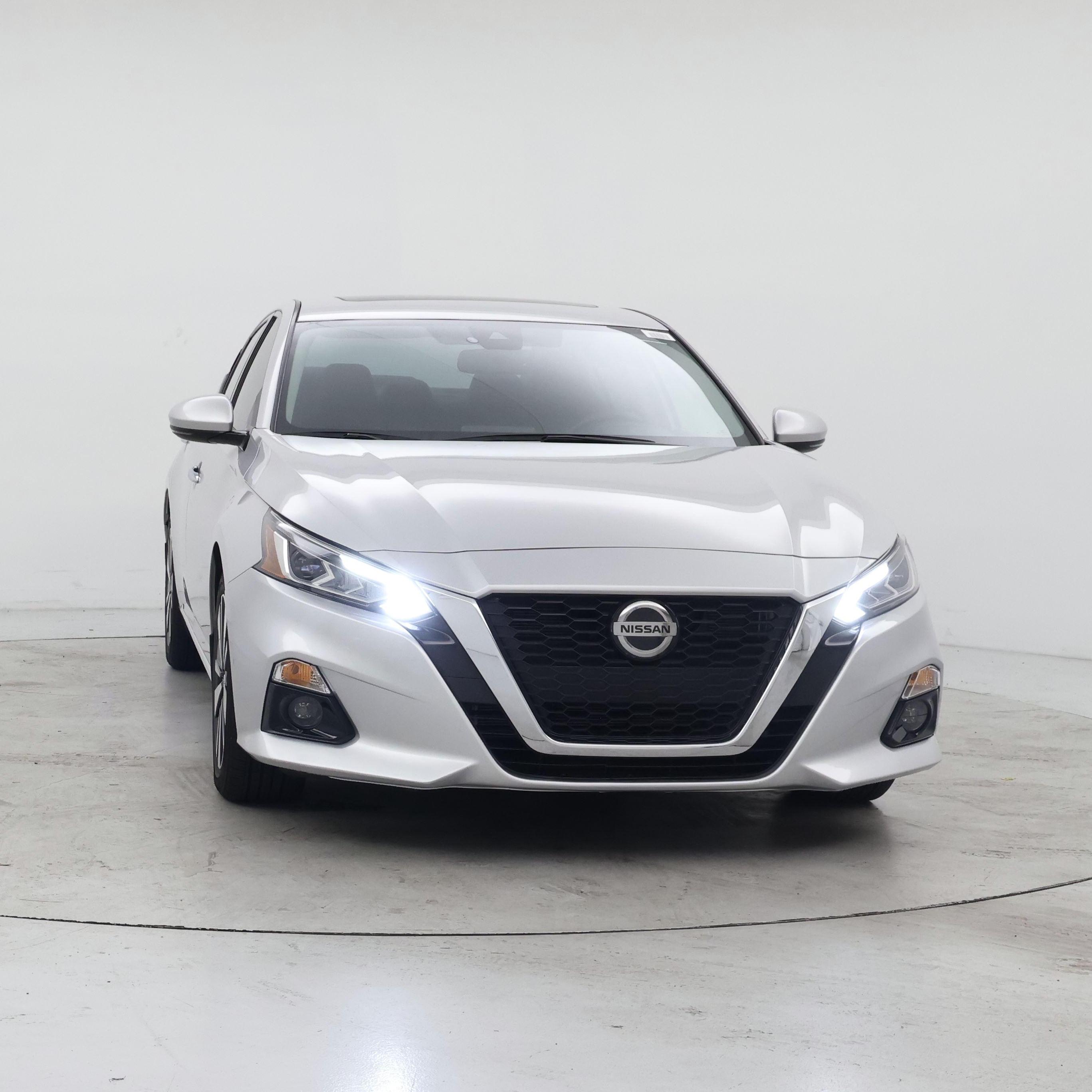 Thumbnail: 2019 Nissan Altima - 5