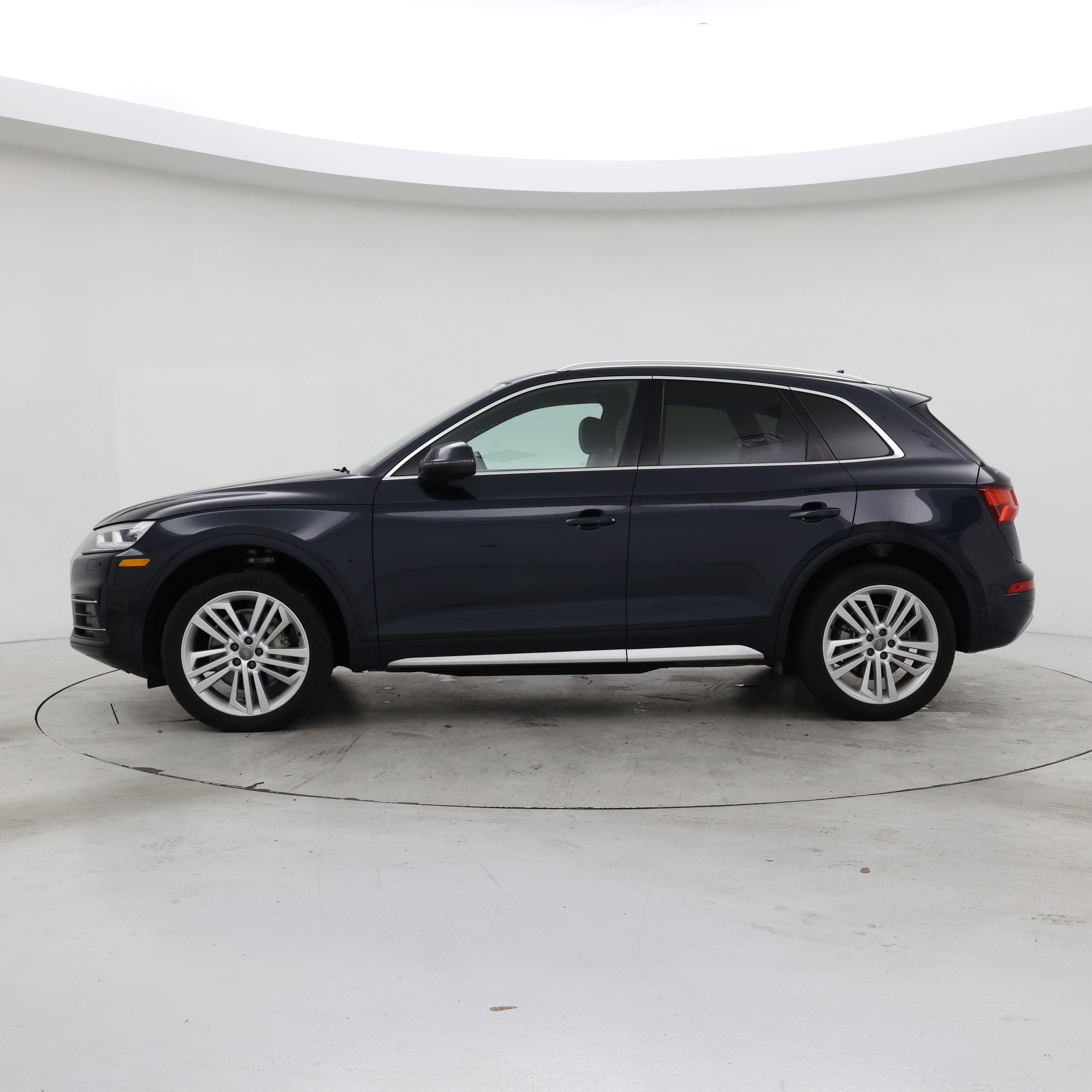 Thumbnail: 2019 Audi Q5 - 3