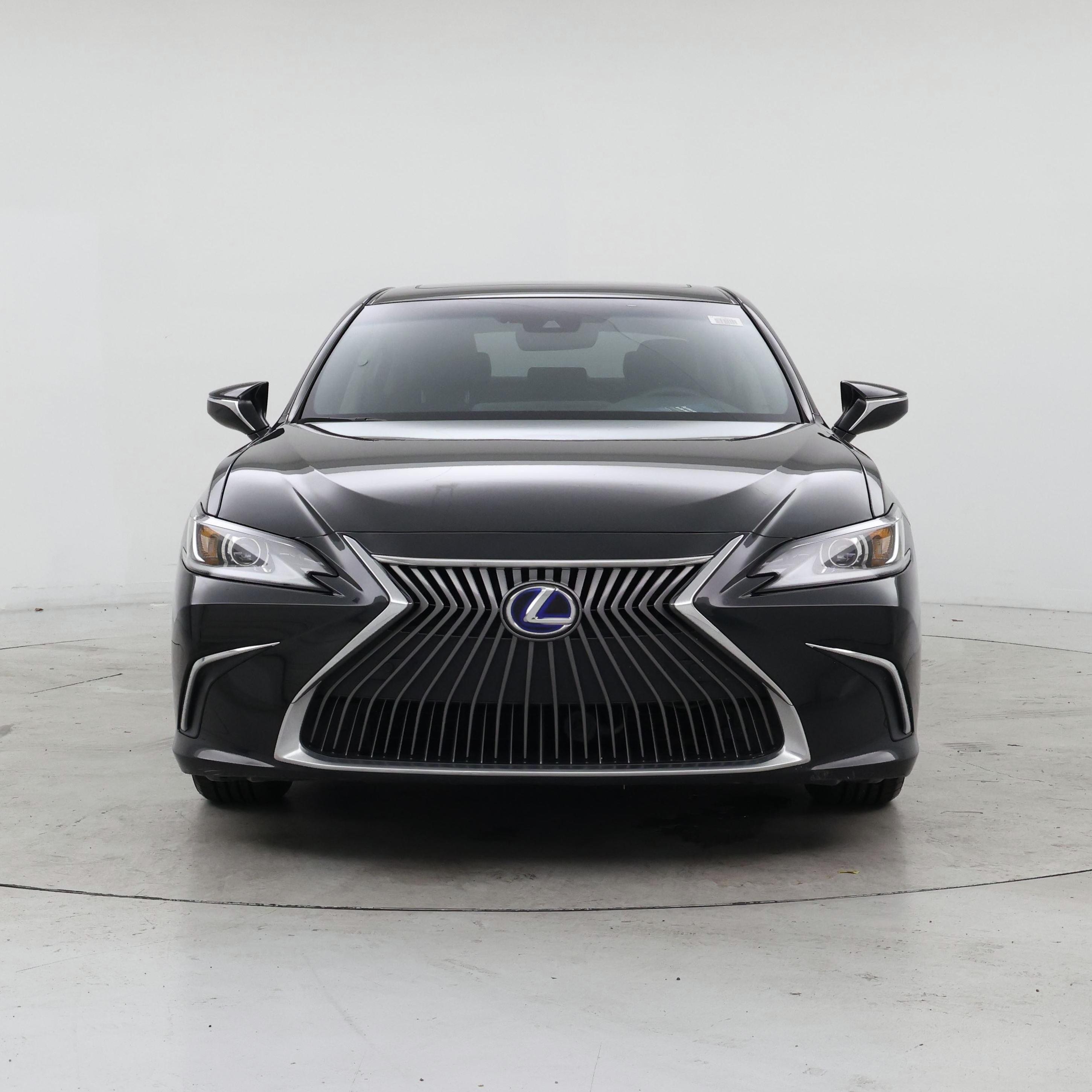 Thumbnail: 2021 Lexus ES - 5