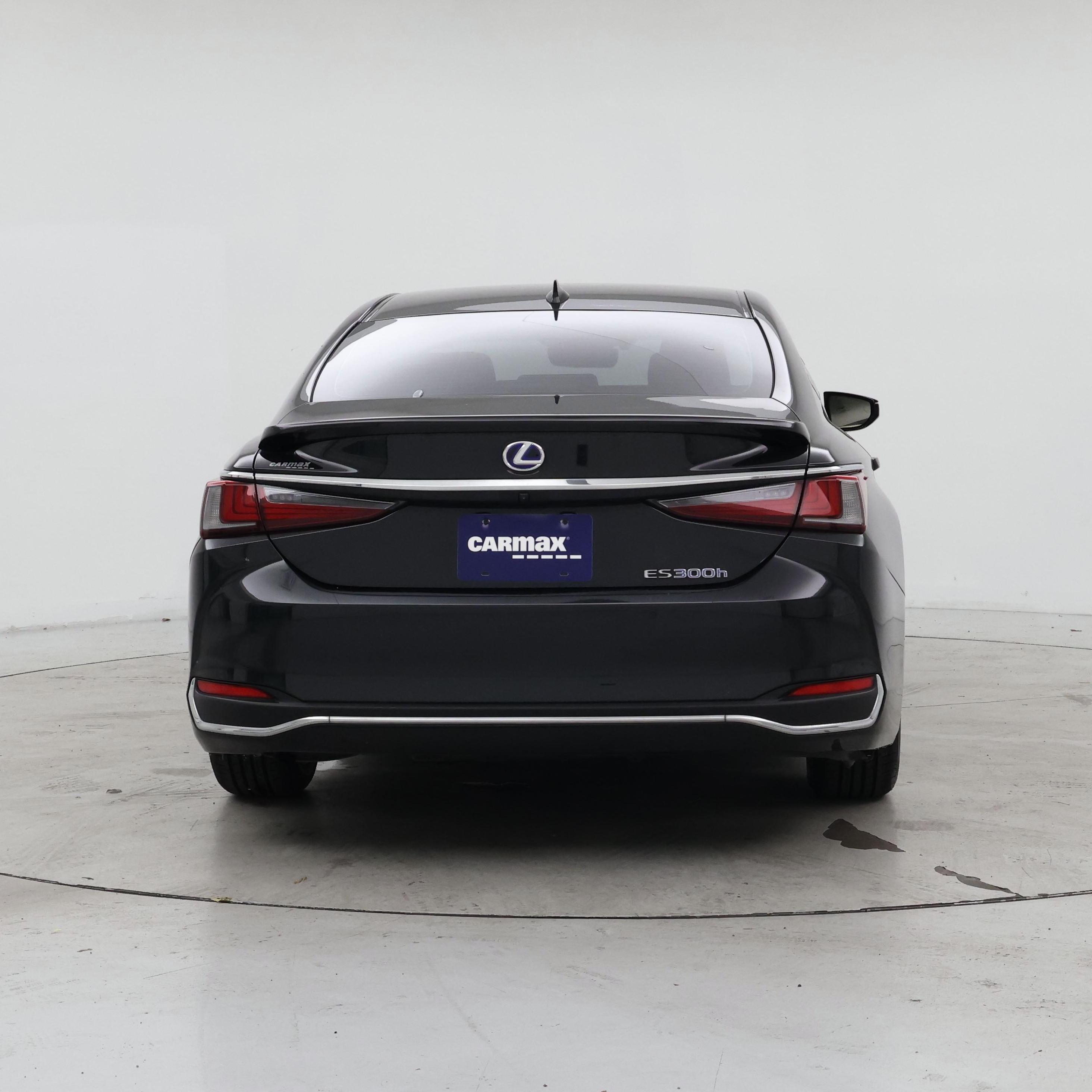 Thumbnail: 2021 Lexus ES - 6