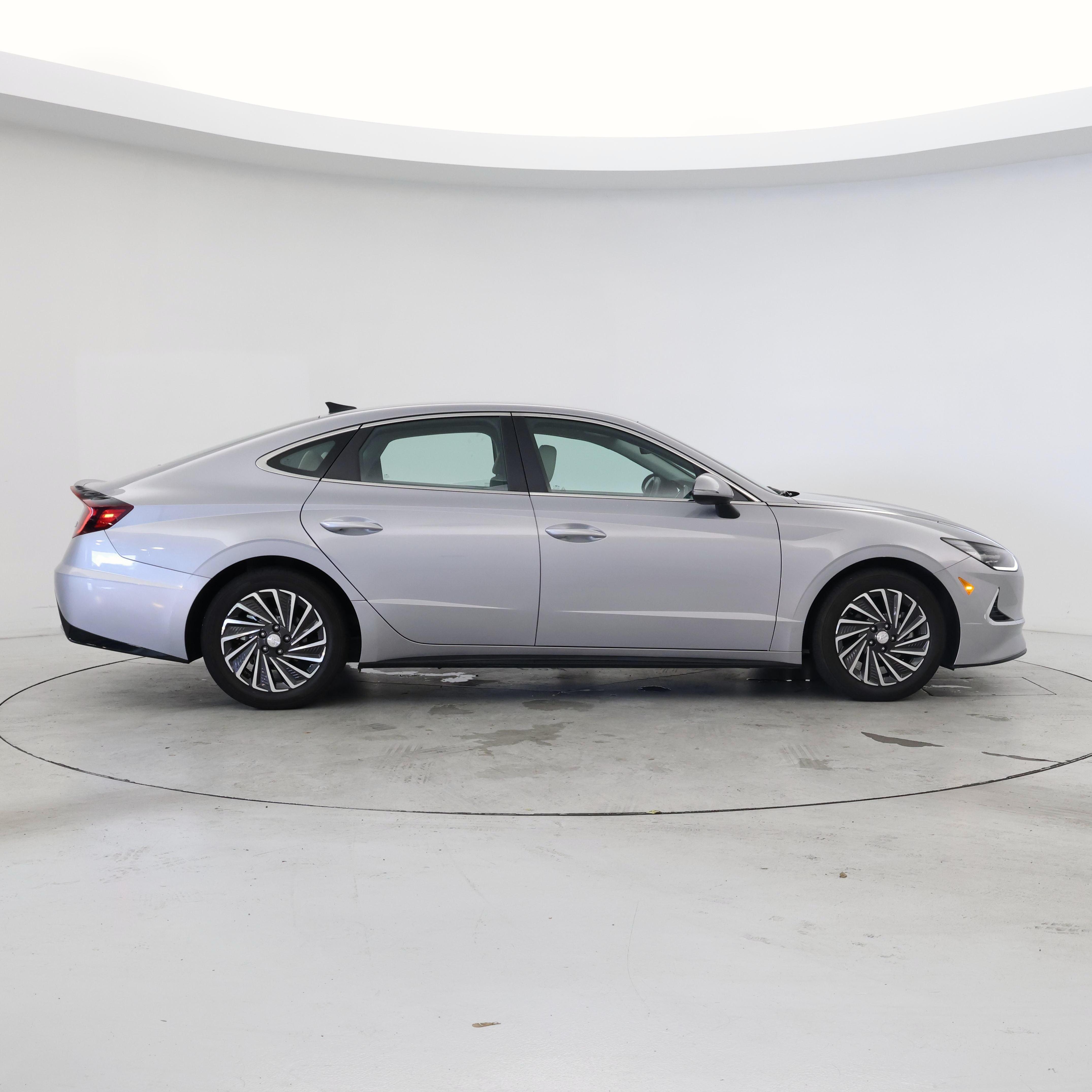 Thumbnail: 2023 Hyundai Sonata - 7