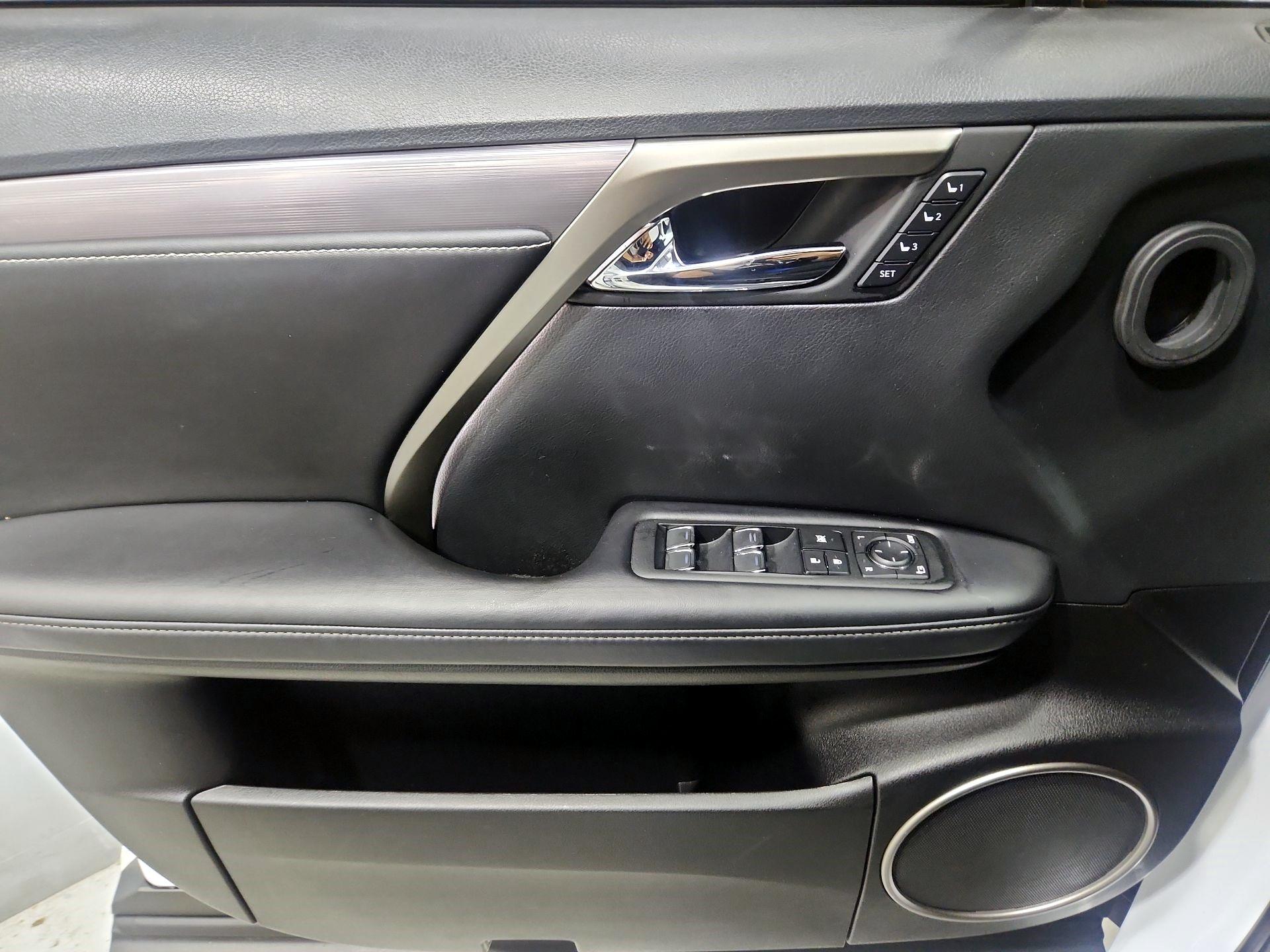Thumbnail: 2019 Lexus RX - 12