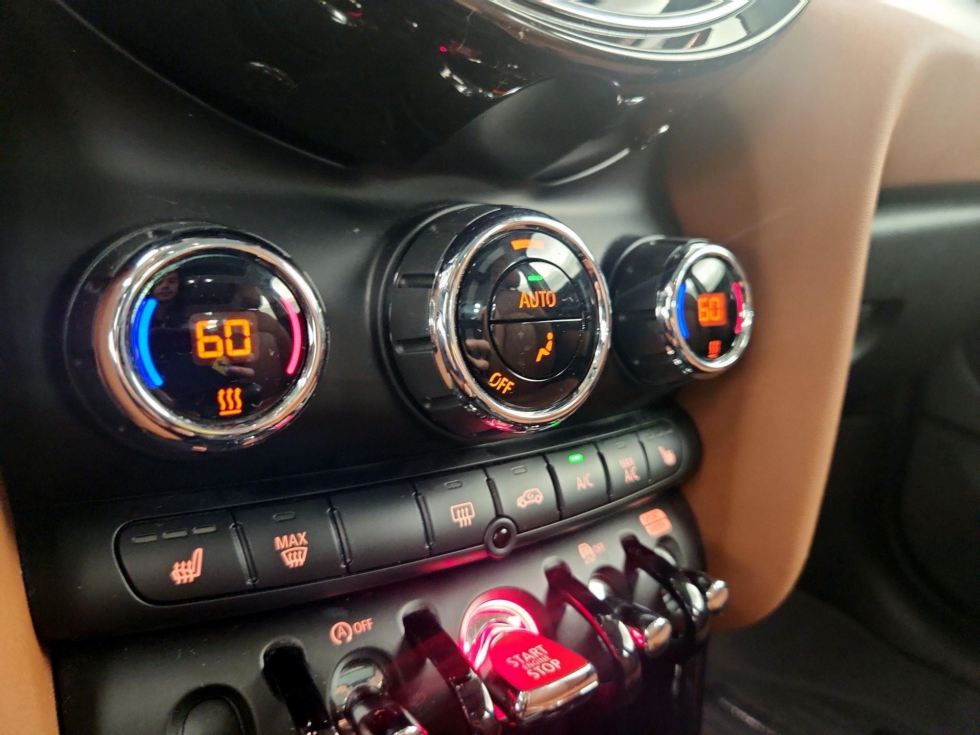 Thumbnail: 2023 MINI Cooper Hardtop - 17