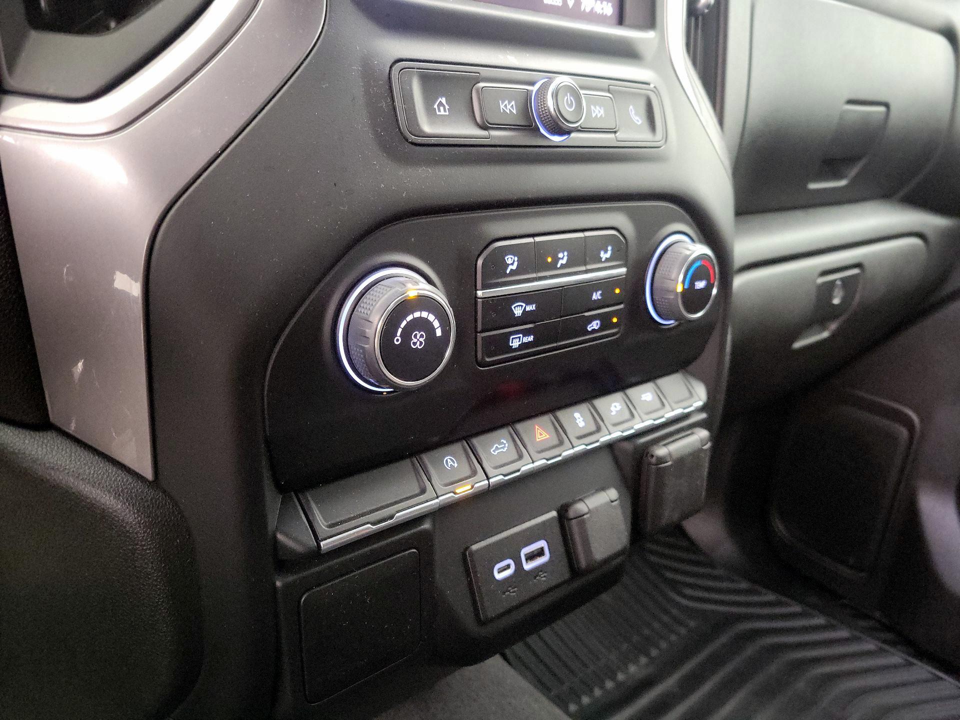 Thumbnail: 2021 Chevrolet Silverado 1500 - 16
