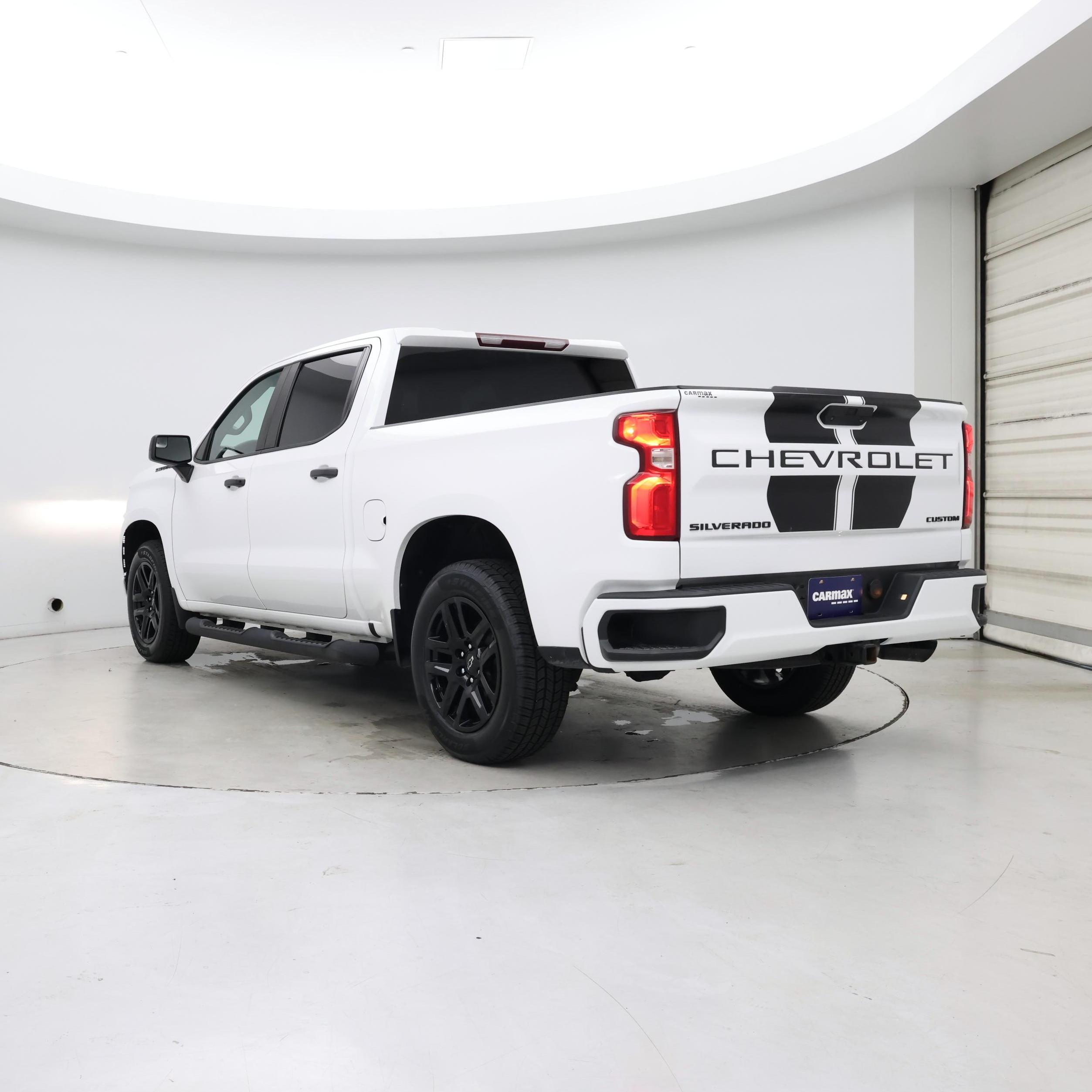 Thumbnail: 2021 Chevrolet Silverado 1500 - 2
