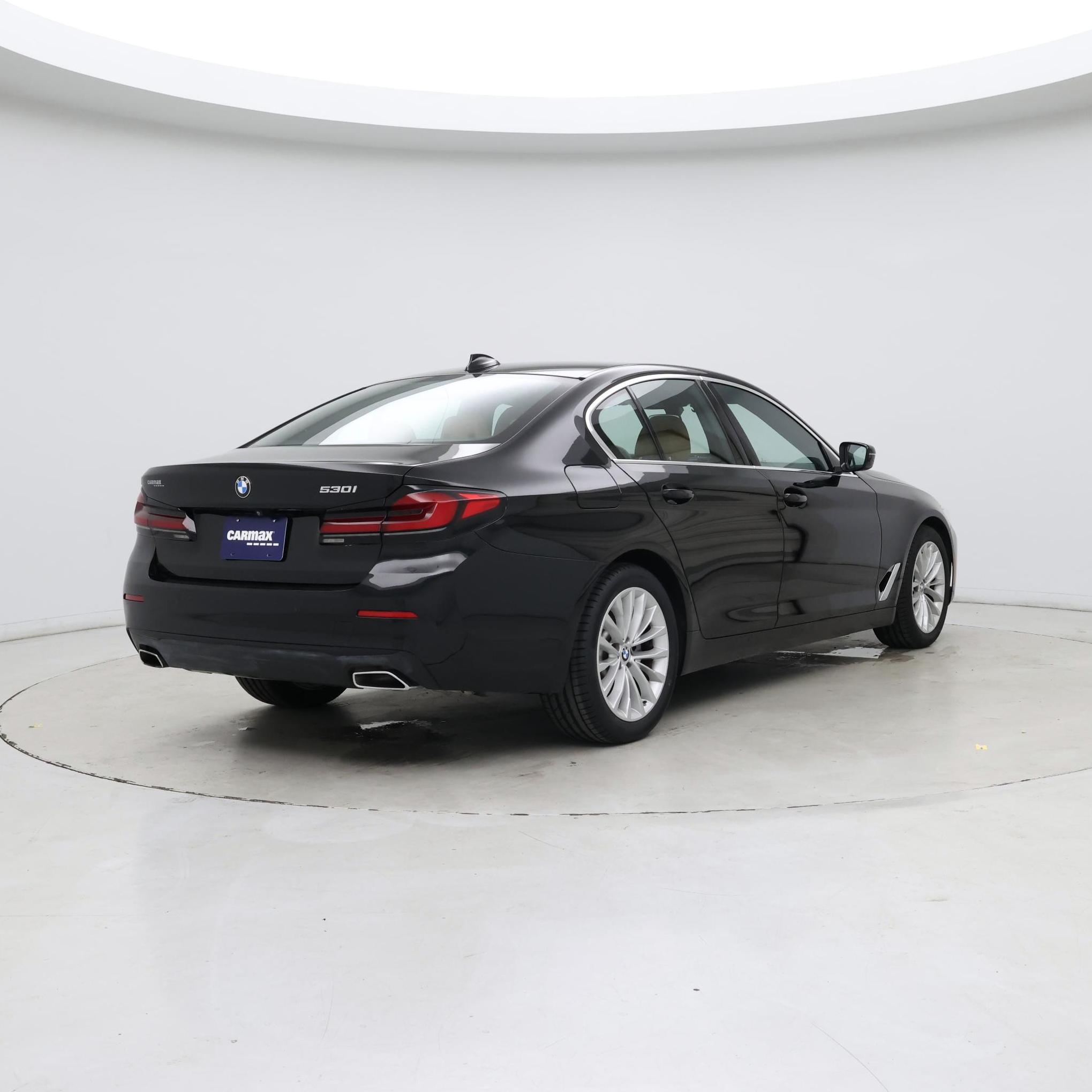 Thumbnail: 2022 BMW 5 Series - 8