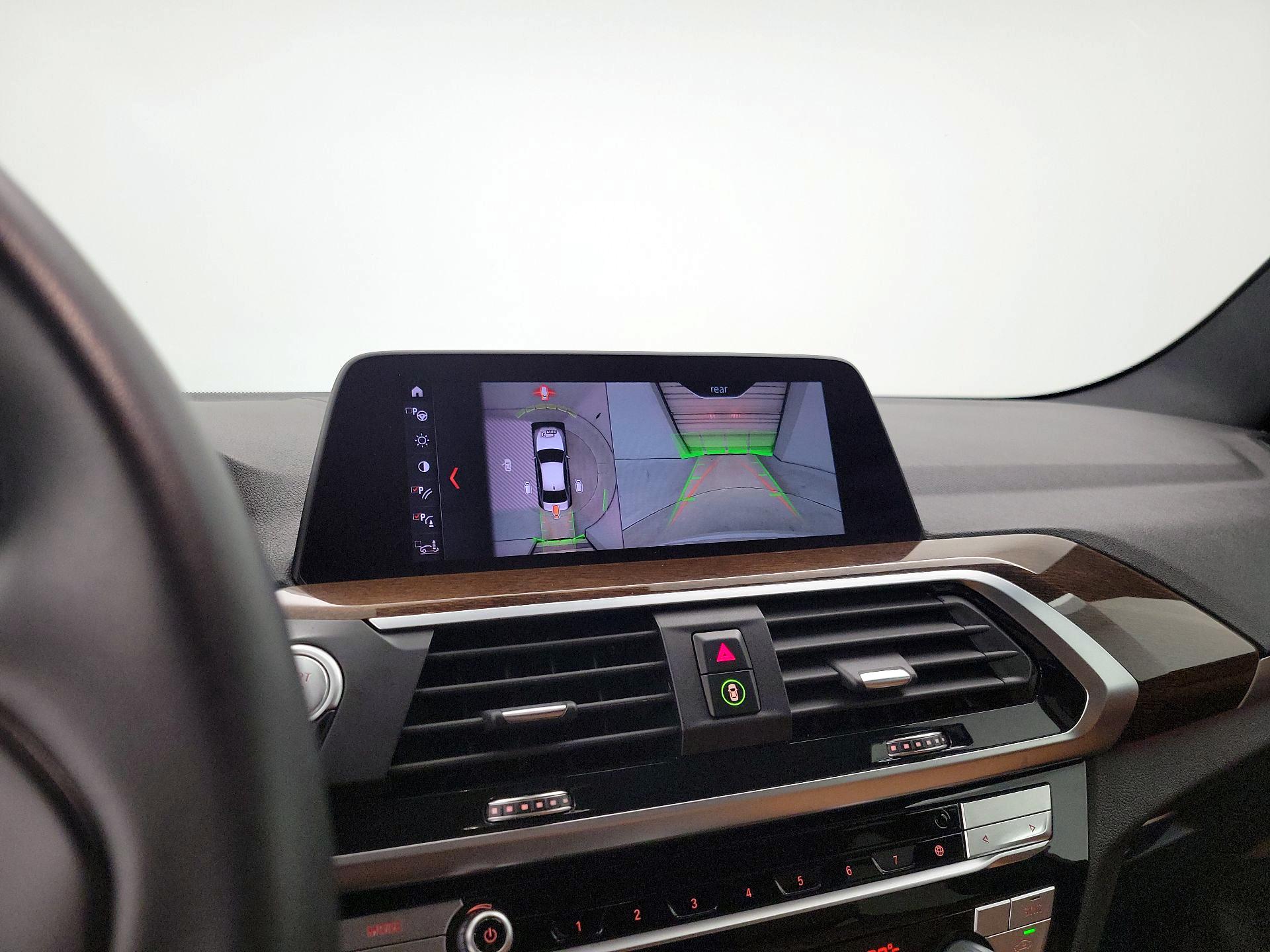 Thumbnail: 2021 BMW X3 - 14